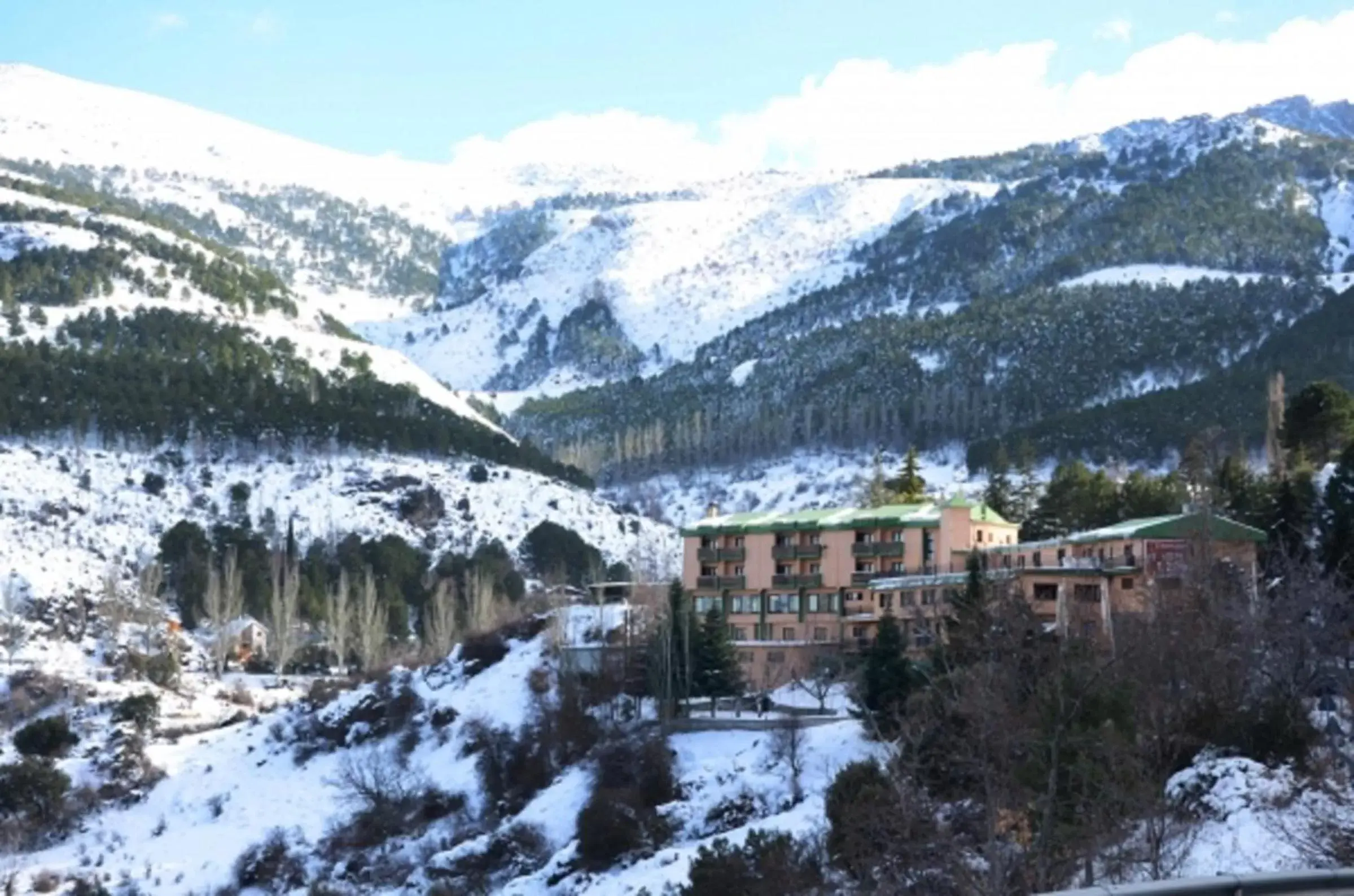 Property building, Winter in Hotel El Guerra