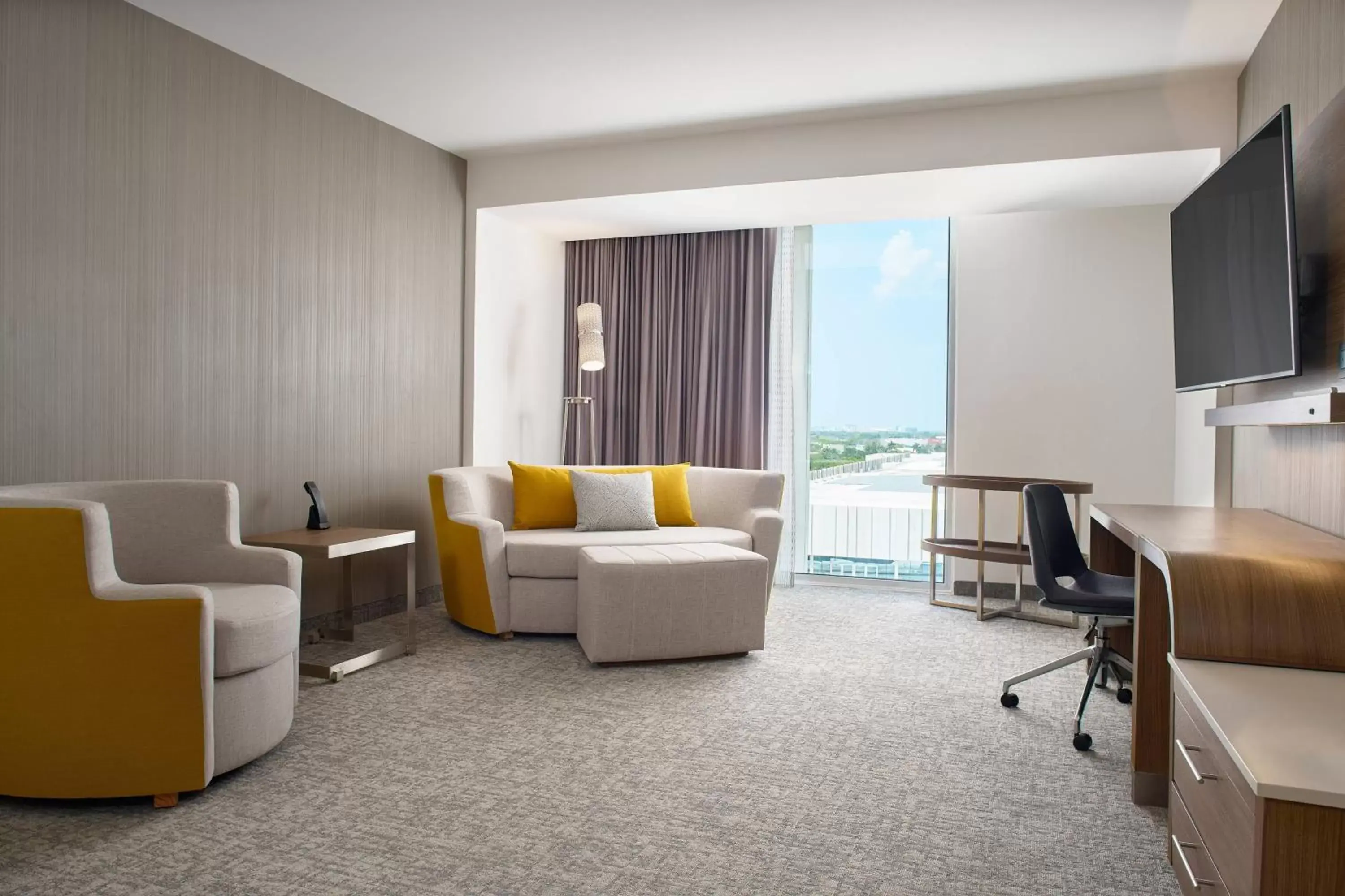 Living room, Seating Area in Courtyard by Marriott Merida Downtown