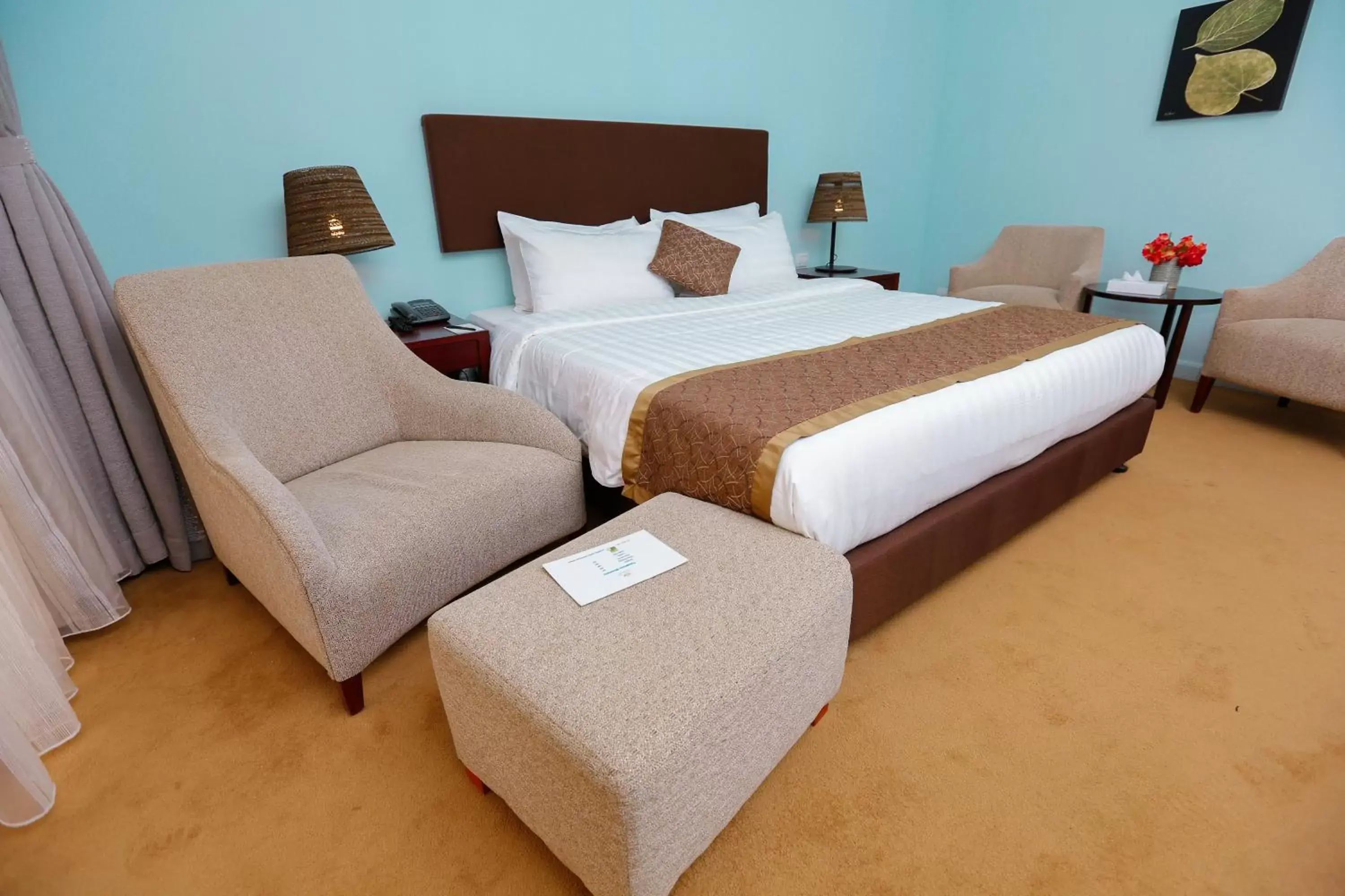 Bedroom, Bed in Tolip Family Park Hotel