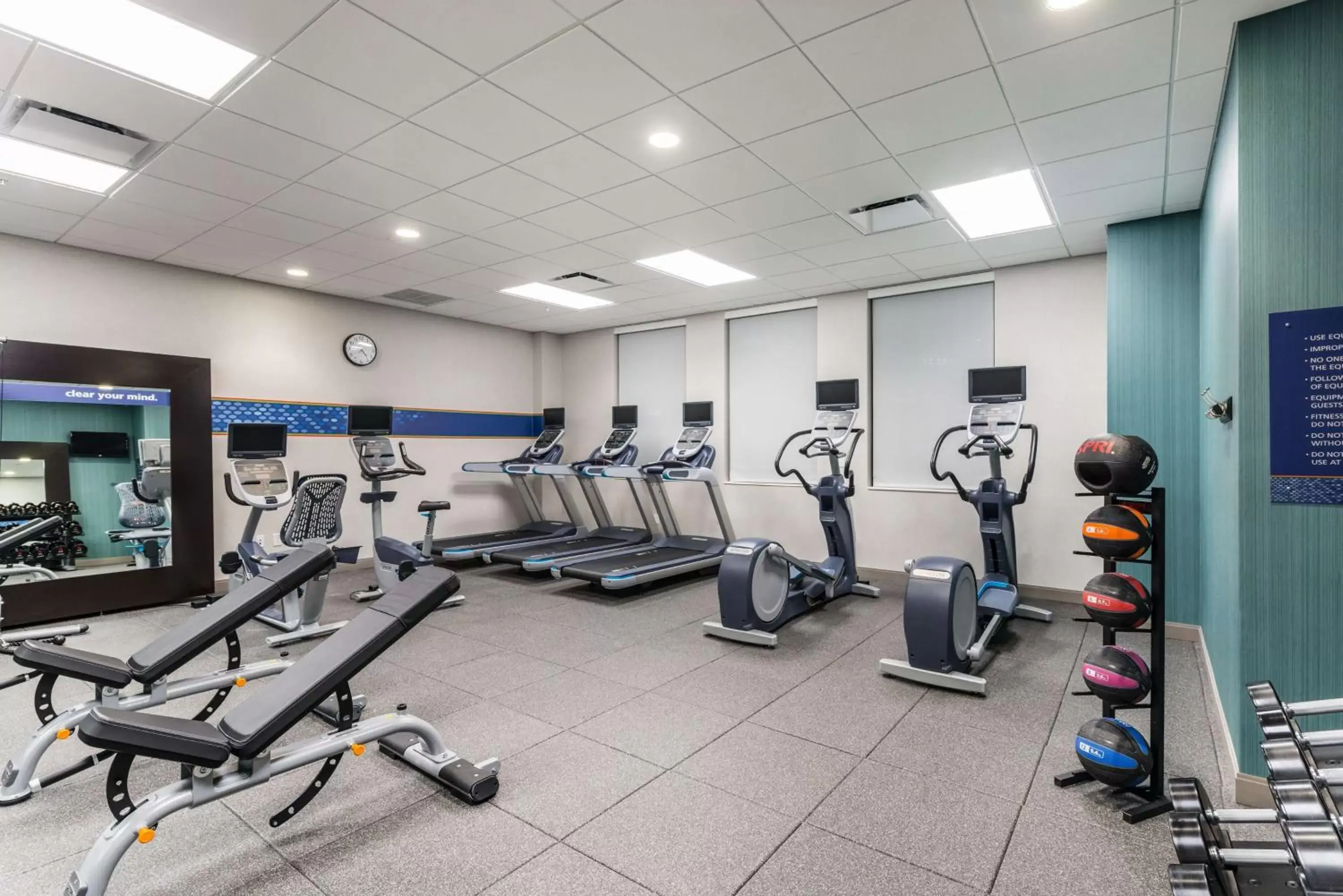 Fitness centre/facilities, Fitness Center/Facilities in Hampton Inn & Suites Miami Wynwood Design District, FL
