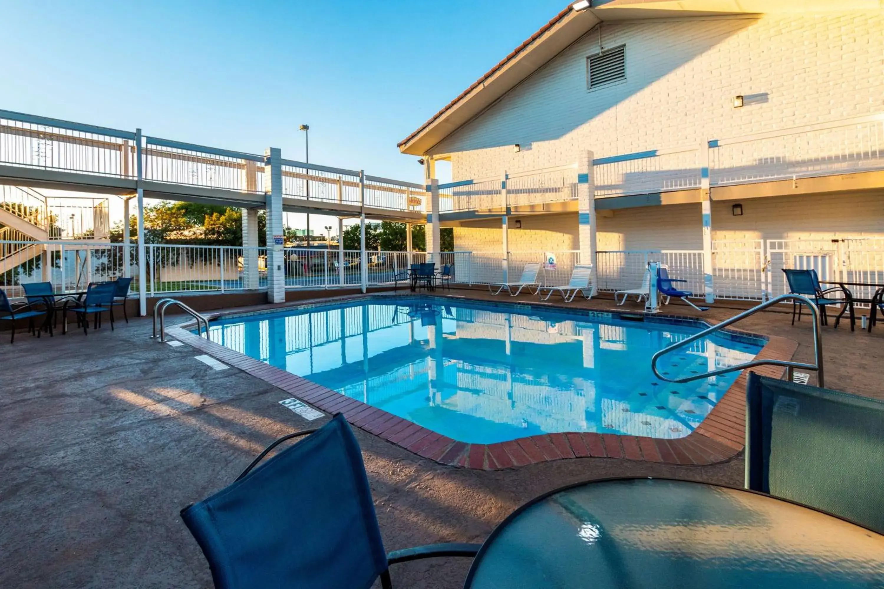 On site, Swimming Pool in Motel 6-Euless, TX - DFW West