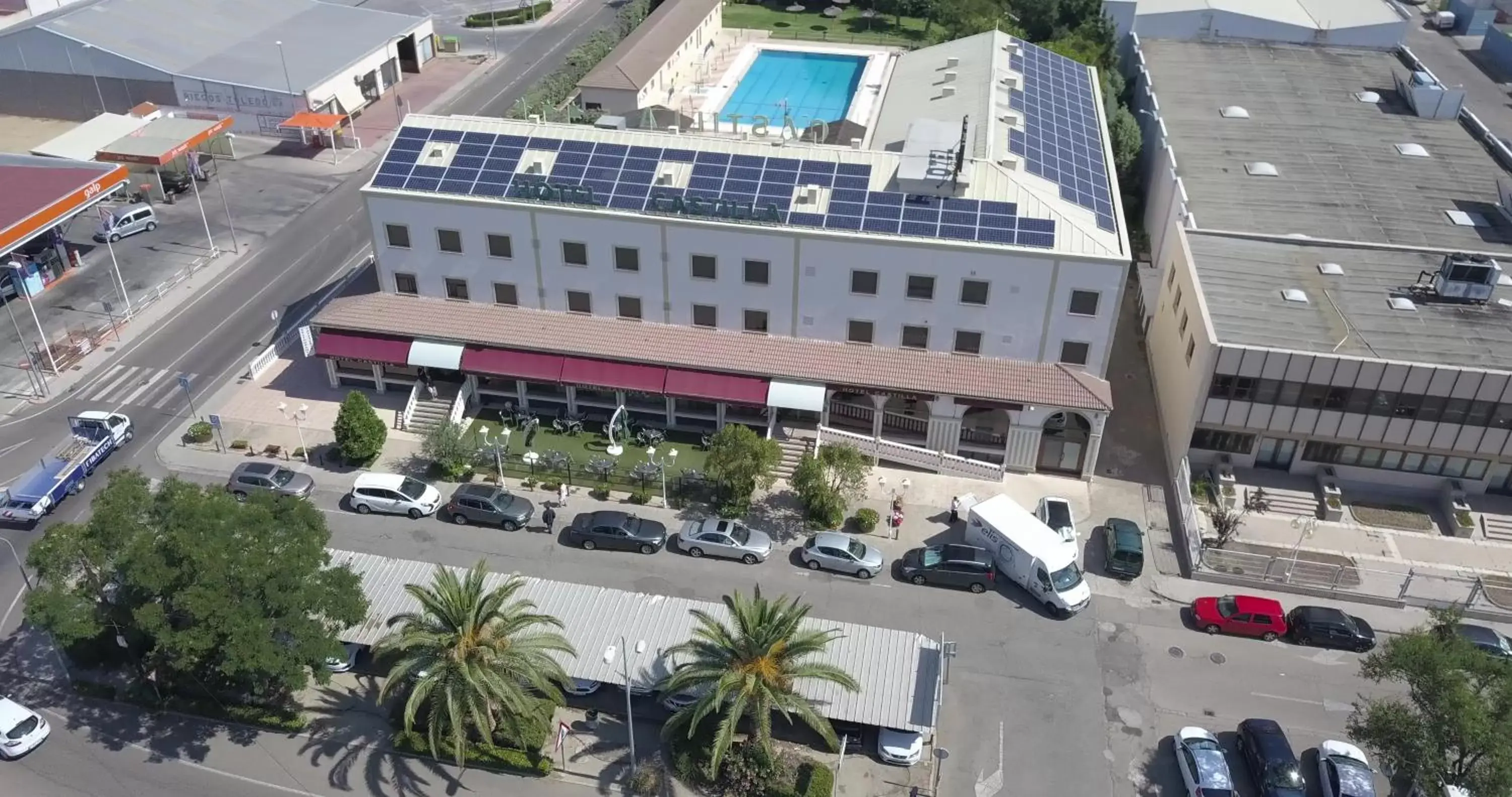 Facade/entrance, Bird's-eye View in Hospedium Hotel Castilla