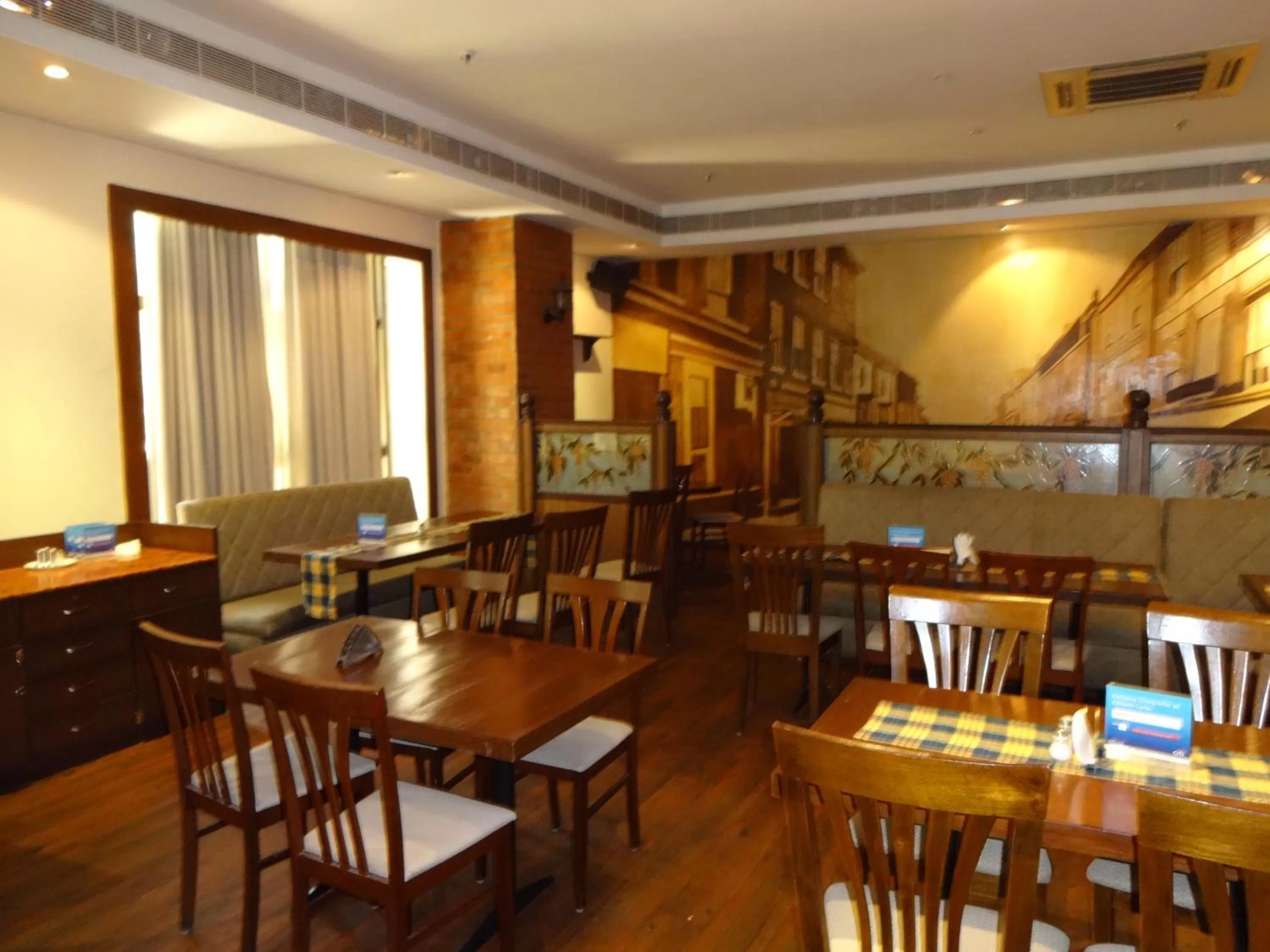 Restaurant/Places to Eat in Regenta Central Deccan Chennai, Royapettah