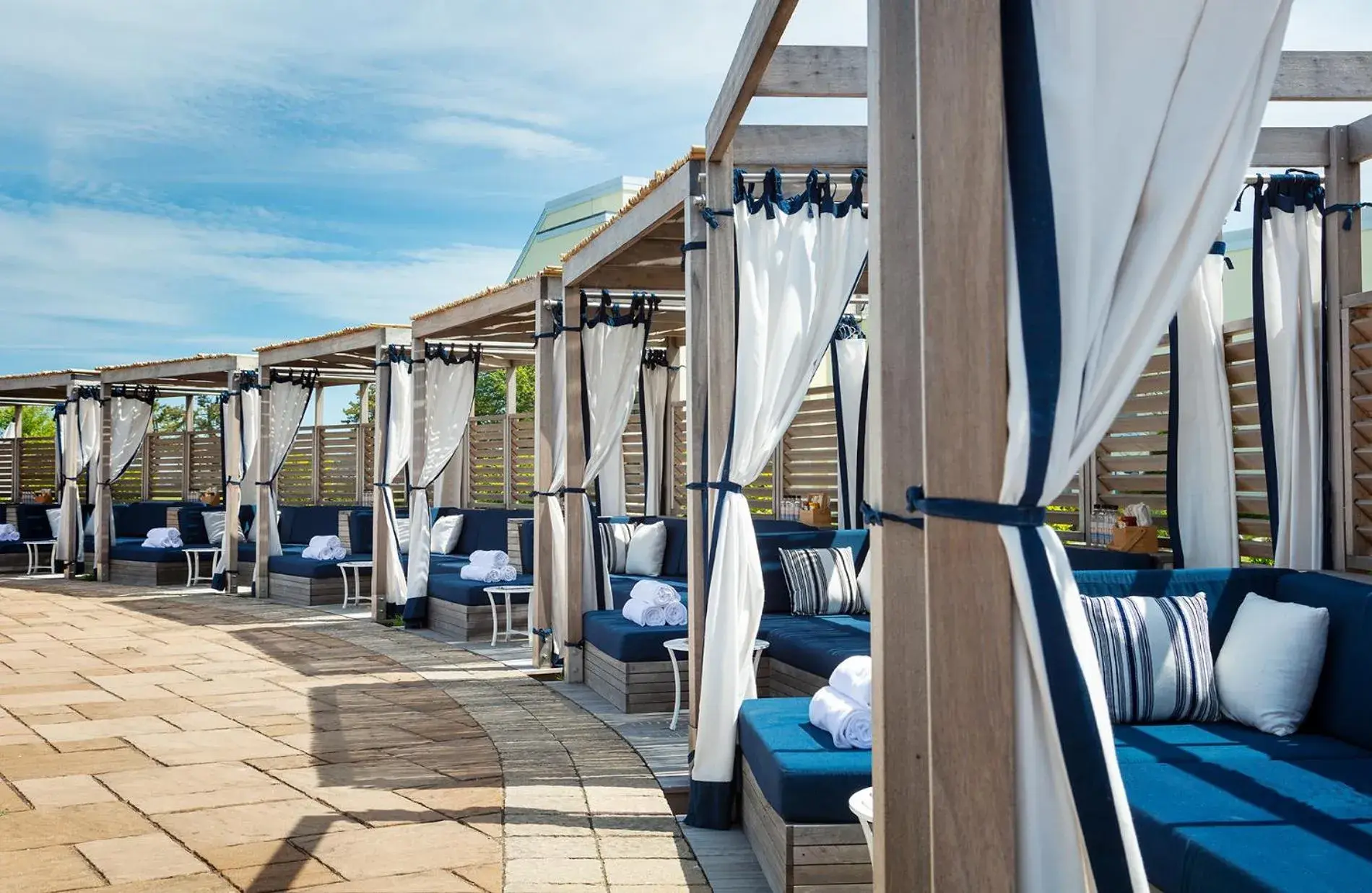 Swimming pool in Newport Harbor Island Resort