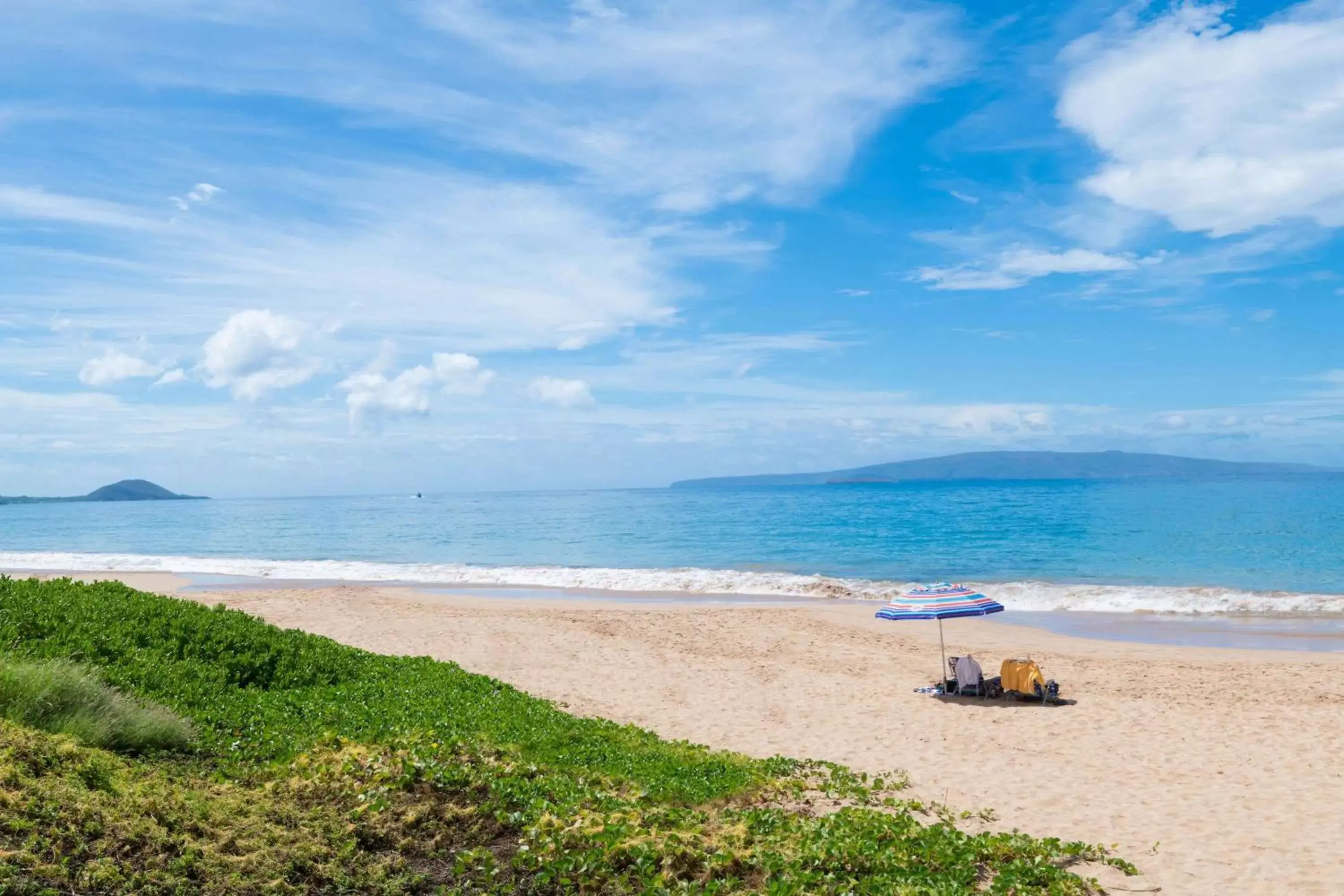 Beach in Days Inn by Wyndham Maui Oceanfront