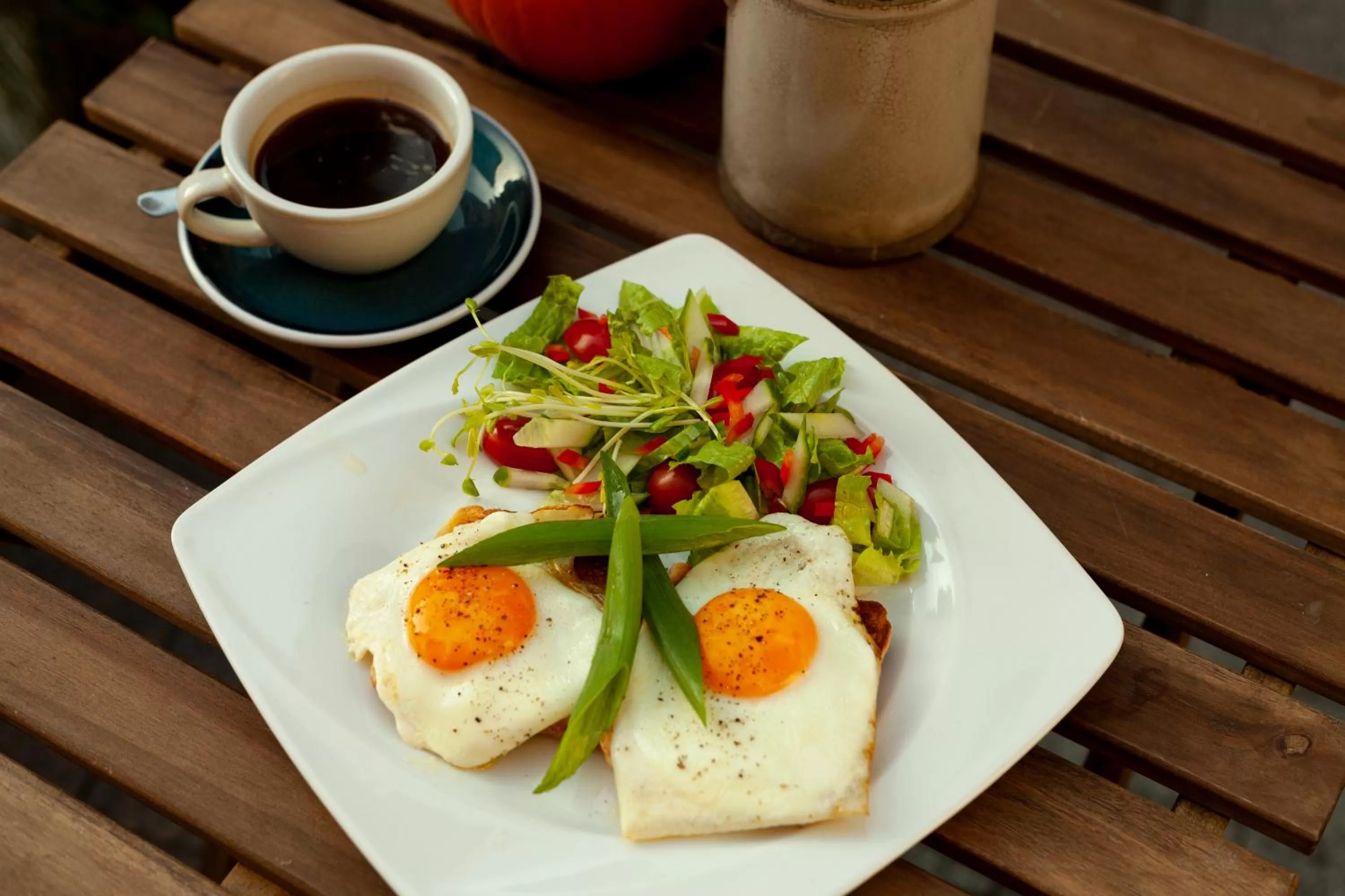 Breakfast in Palazzo Rosso Old Town