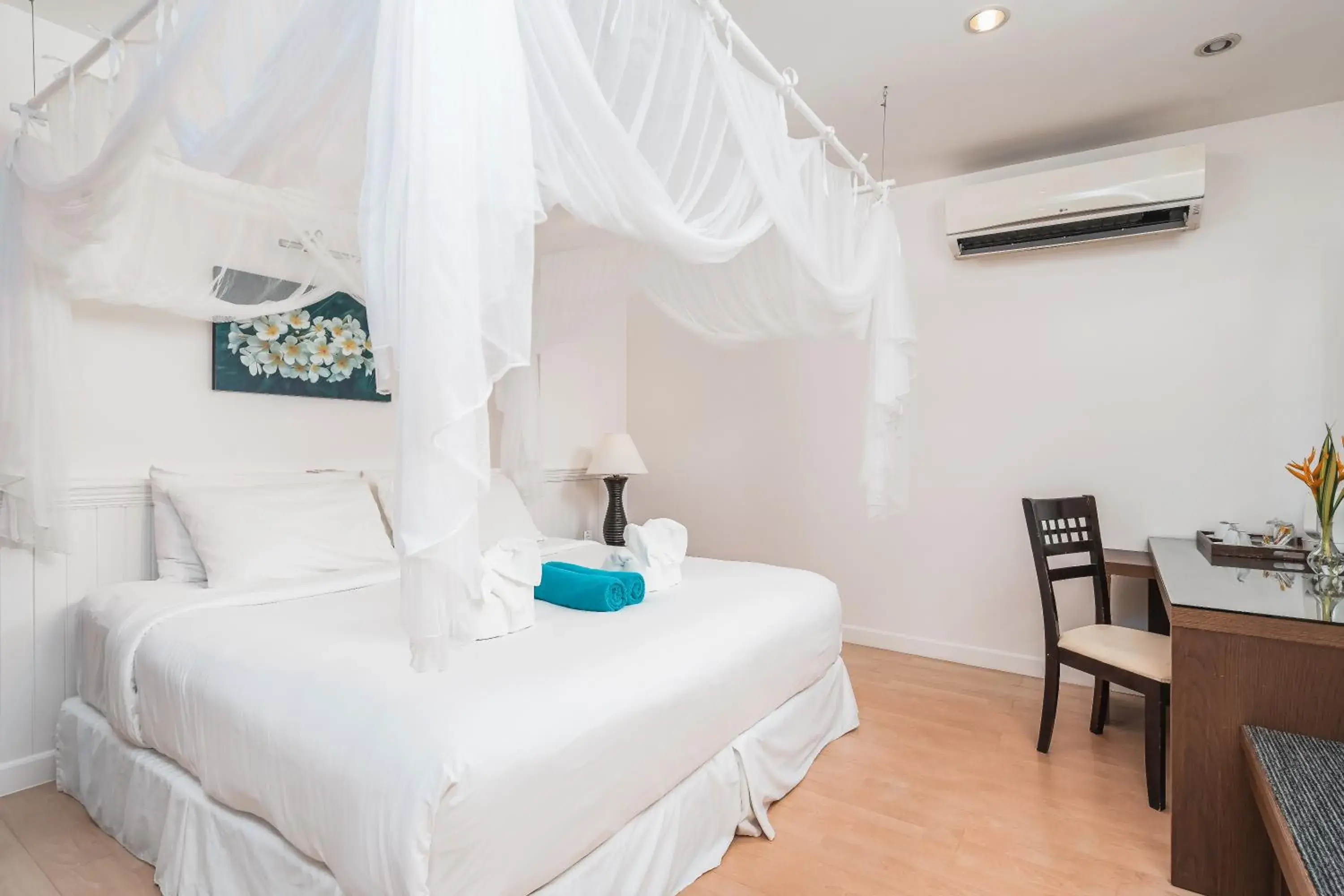 Bedroom, Bed in King's Garden Resort - SHA Plus