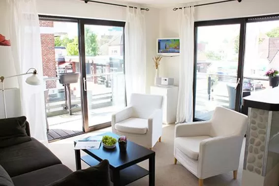 One-Bedroom Apartment with Balcony in Hotel Seemöwe