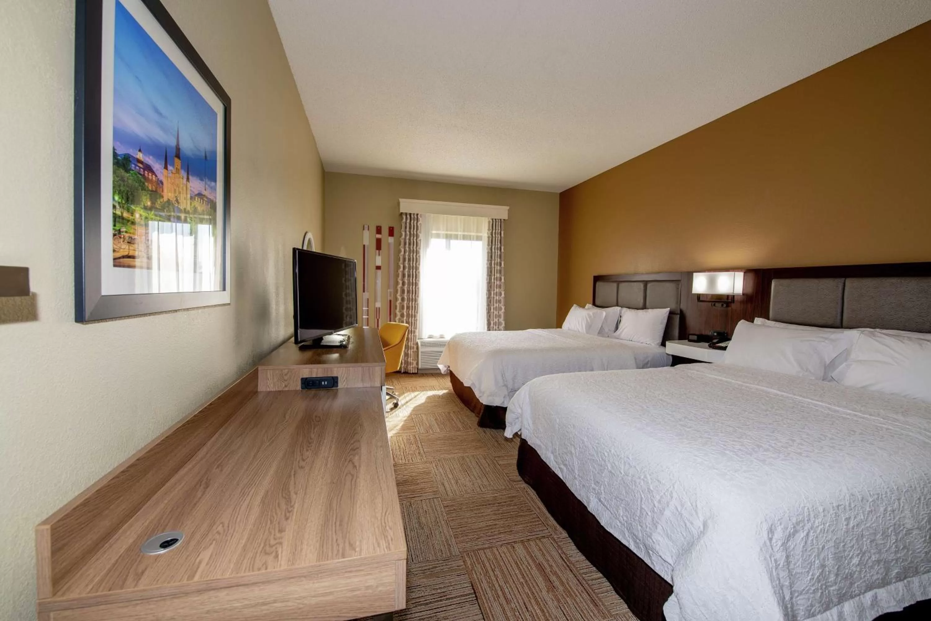 Bedroom, Bed in Hampton Inn and Suites Lafayette