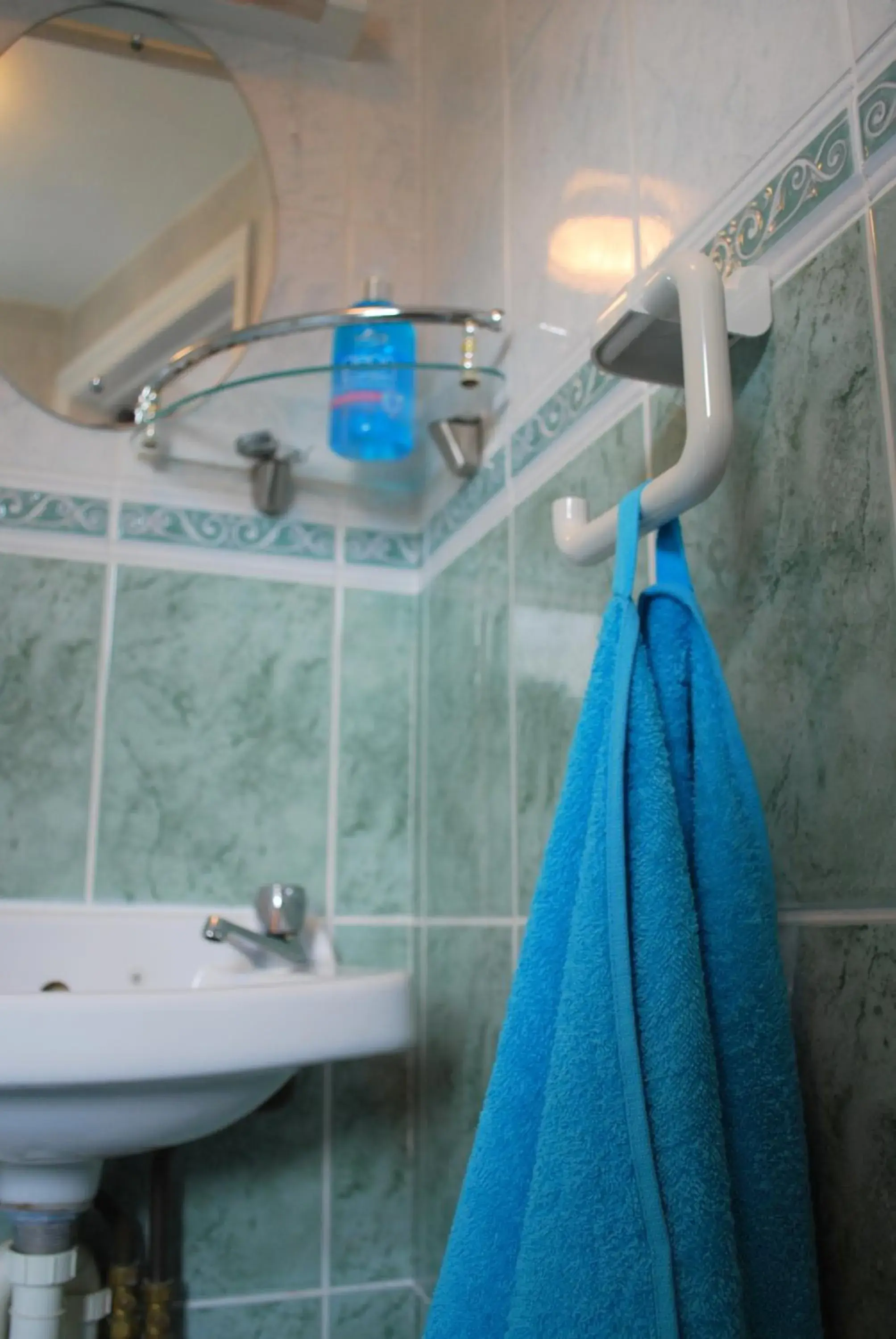 Bathroom in Clift Guest House