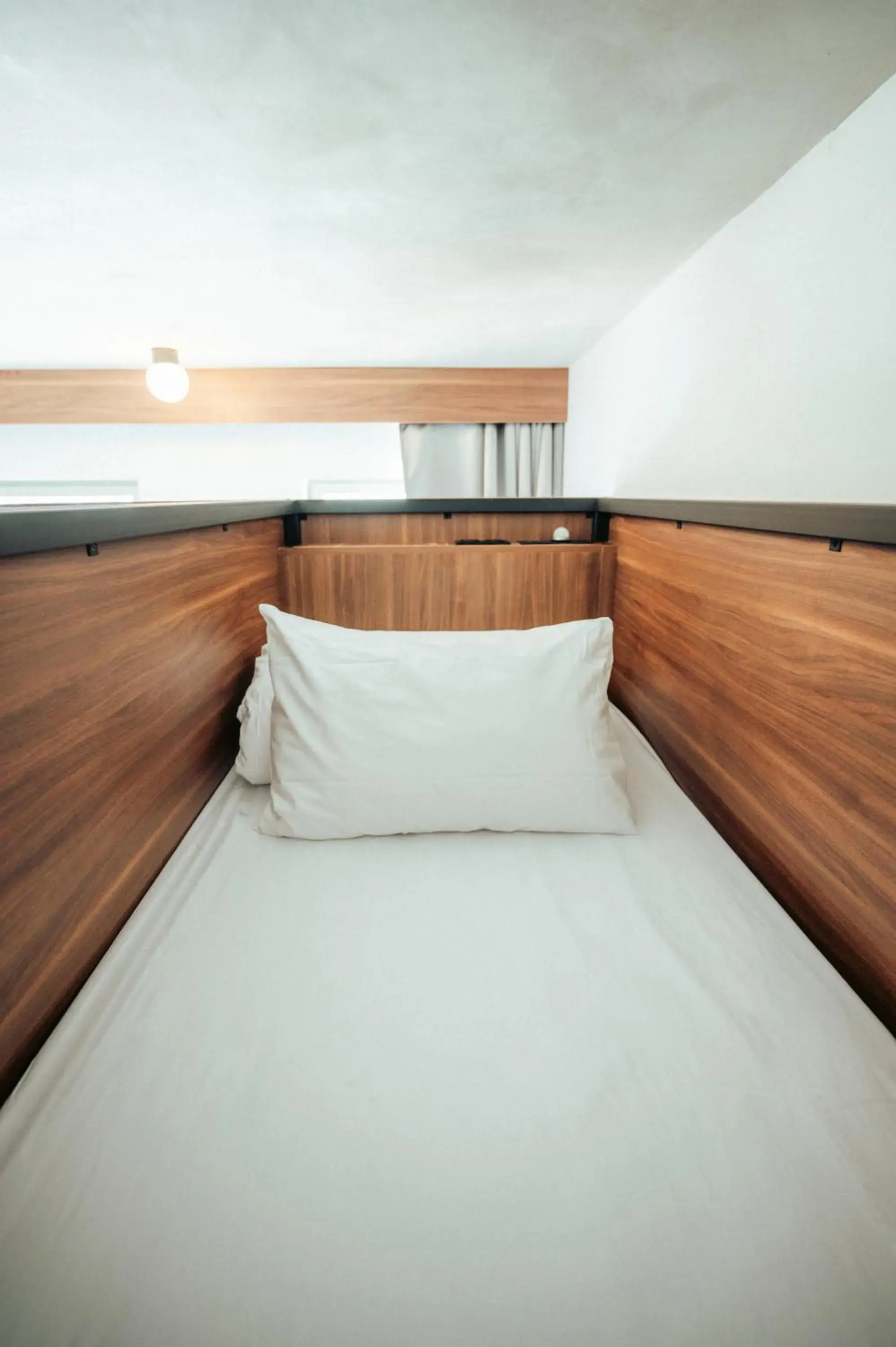 bunk bed, Bed in JOST Hôtel Bordeaux Centre Gare