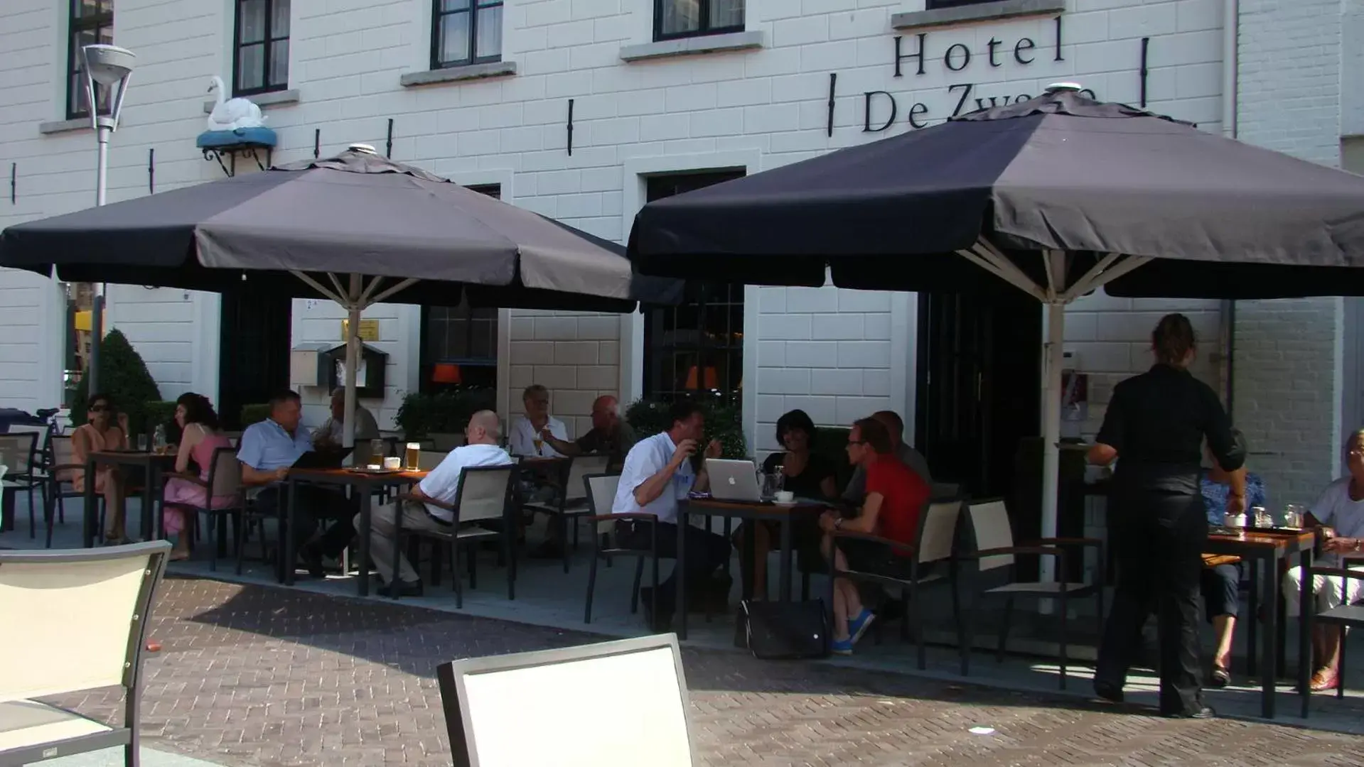 Balcony/Terrace, Restaurant/Places to Eat in Hotel & Brasserie de Zwaan Venray