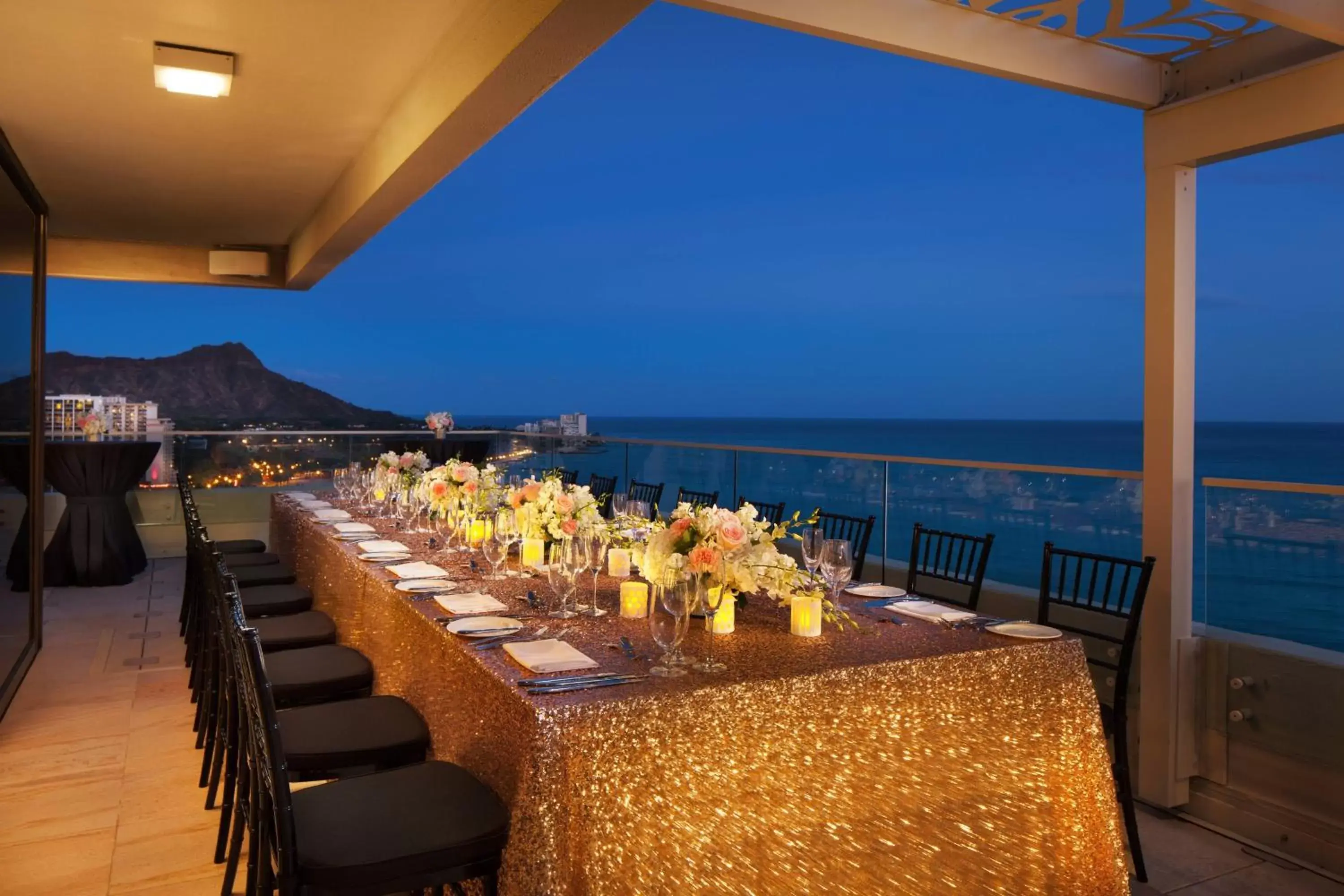 Banquet/Function facilities, Restaurant/Places to Eat in Moana Surfrider, A Westin Resort & Spa, Waikiki Beach