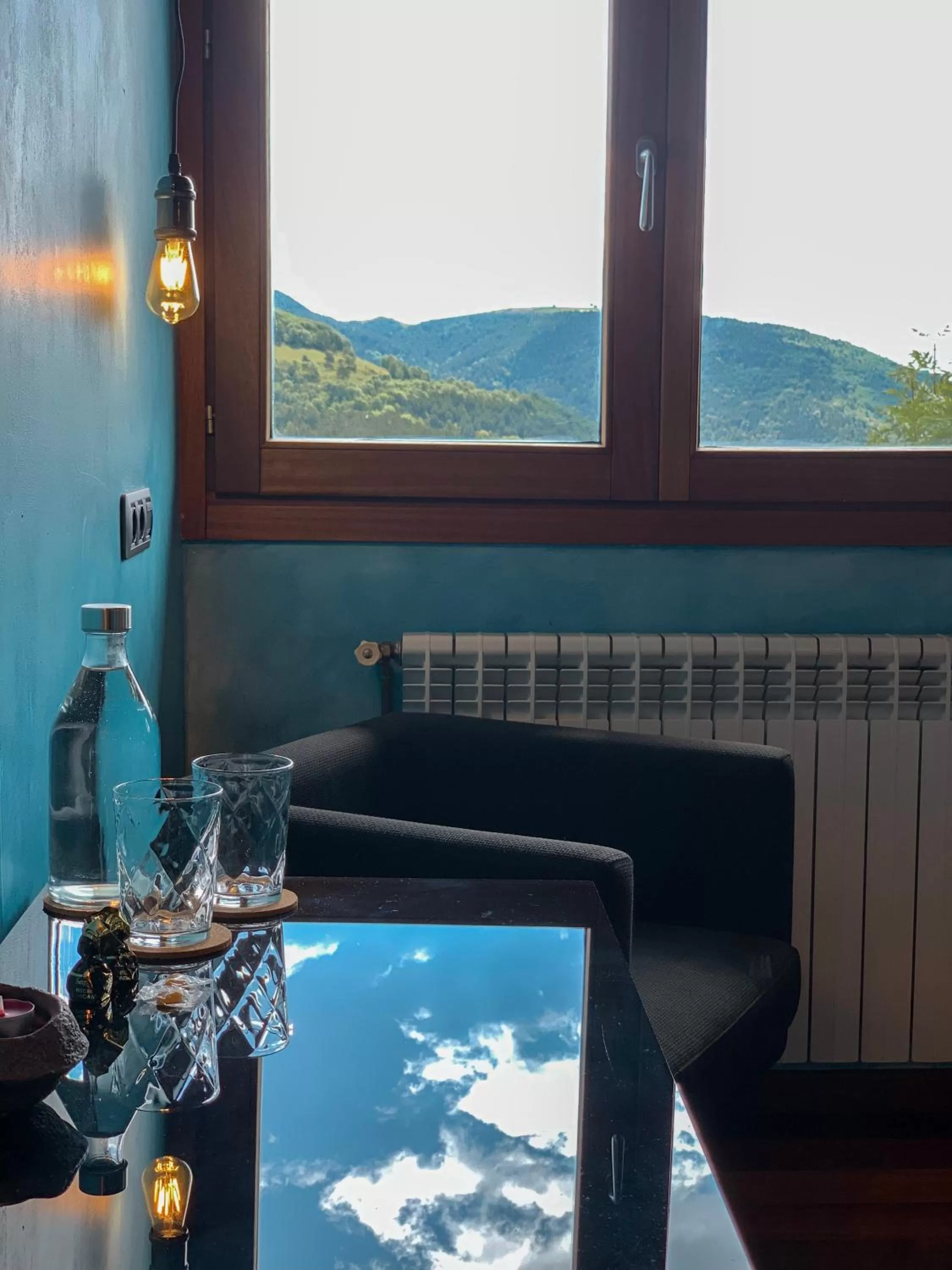 Mountain view in Serrat del Vent - Adults only