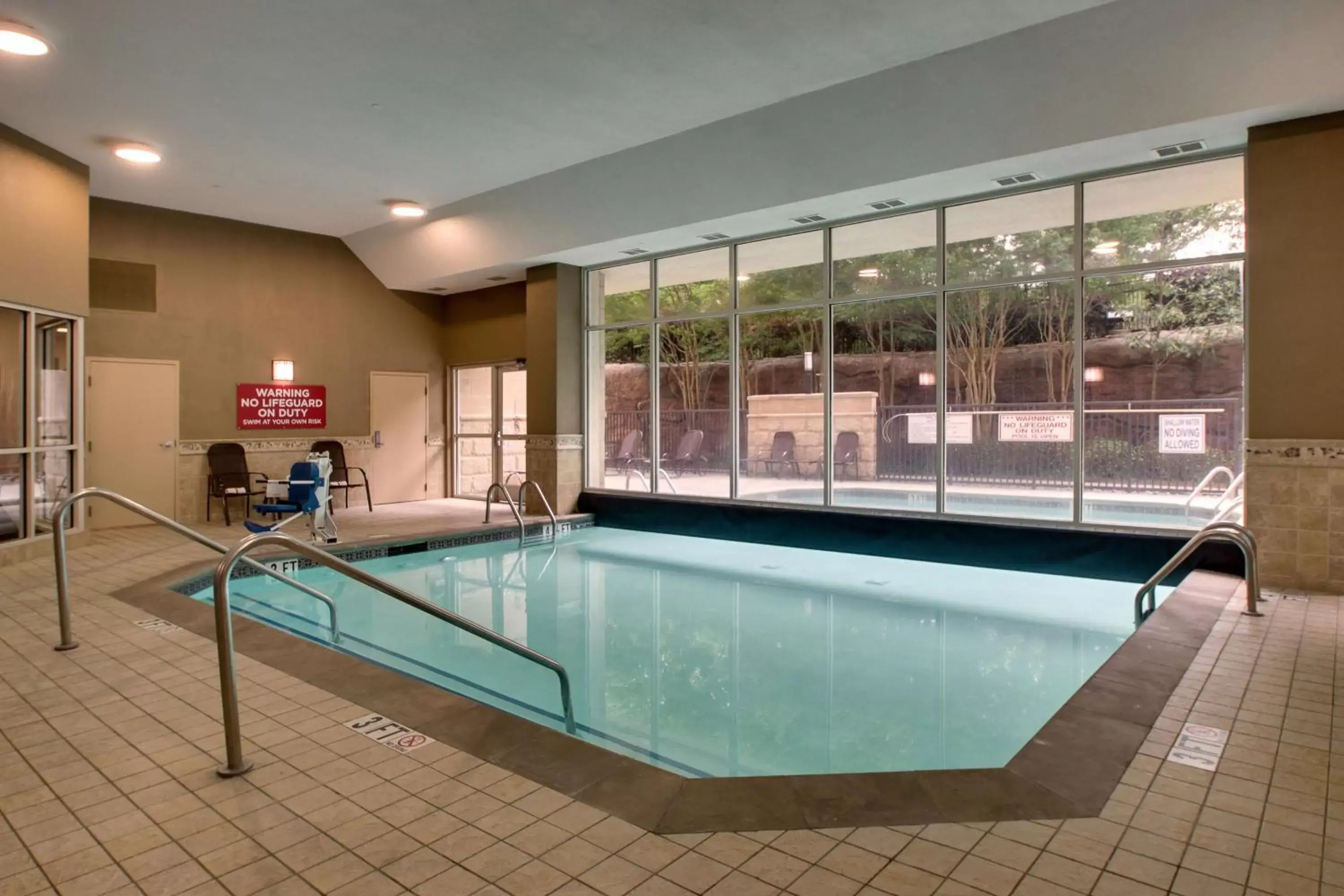 Pool view, Swimming Pool in Drury Inn & Suites Charlotte Northlake