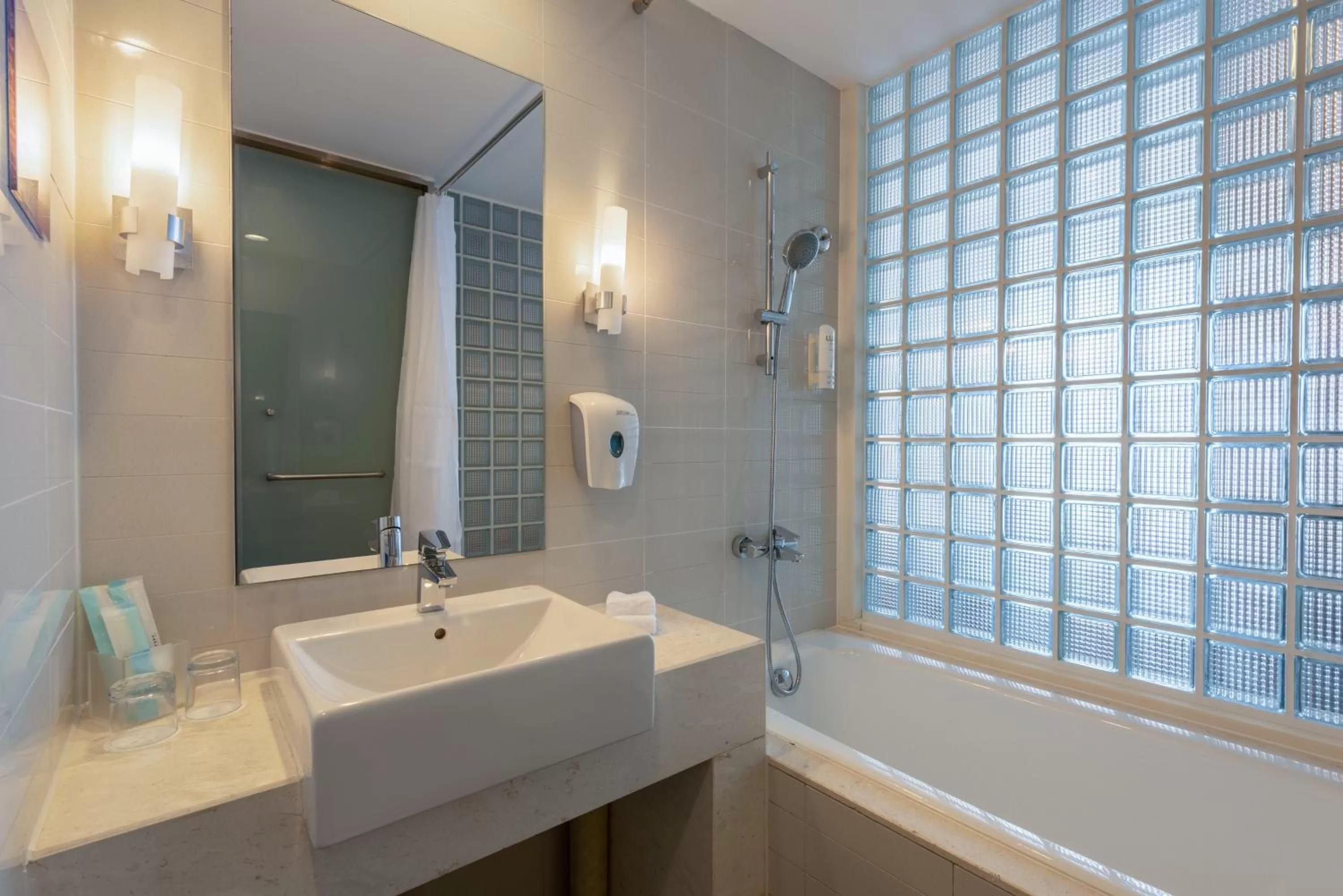 Bathroom in Holiday Inn Express Tianjin Heping by IHG