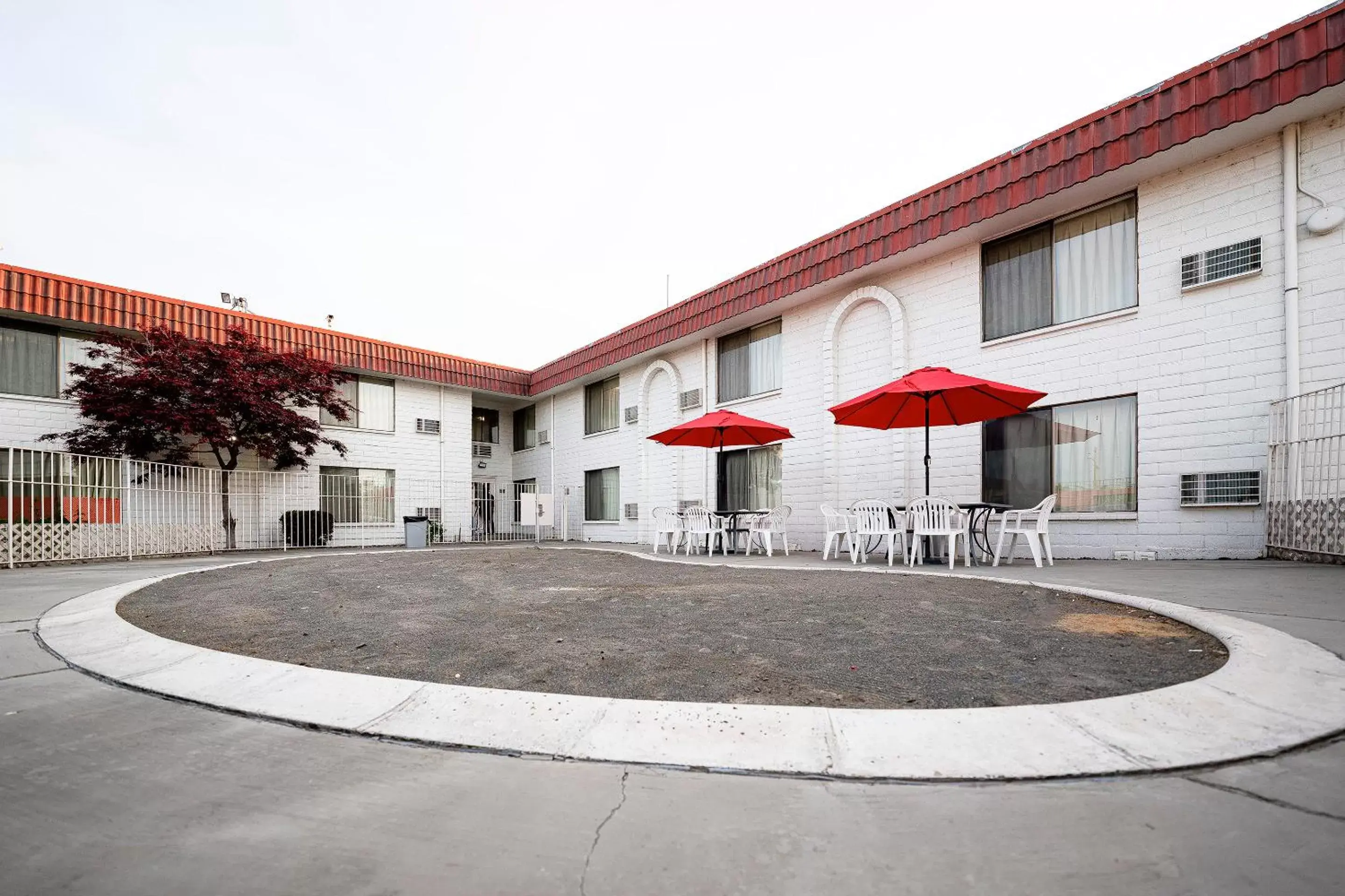 Property building in OYO Hotel Hermiston OR, Downtown