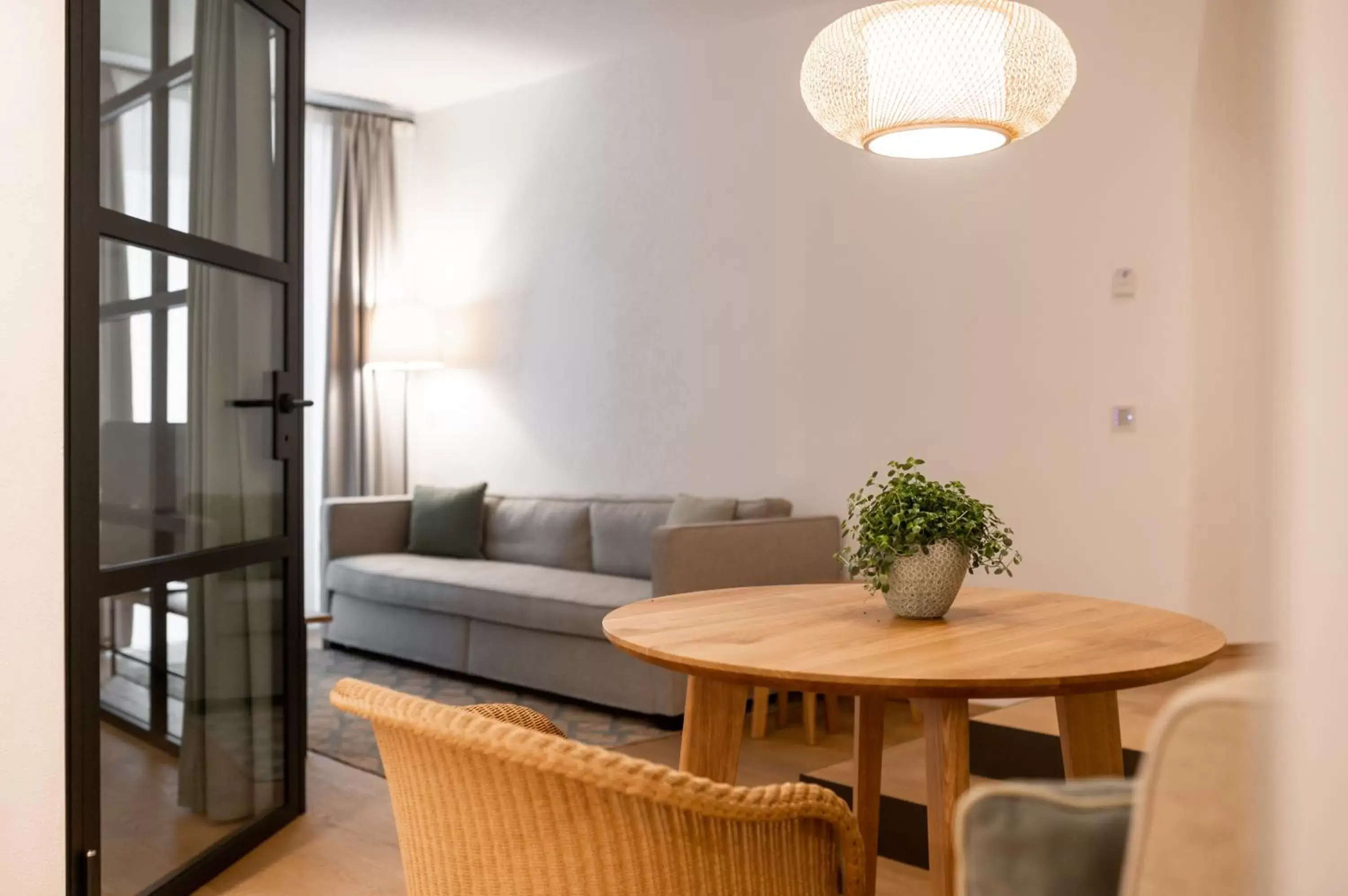 Living room, Seating Area in Kuntino Suites