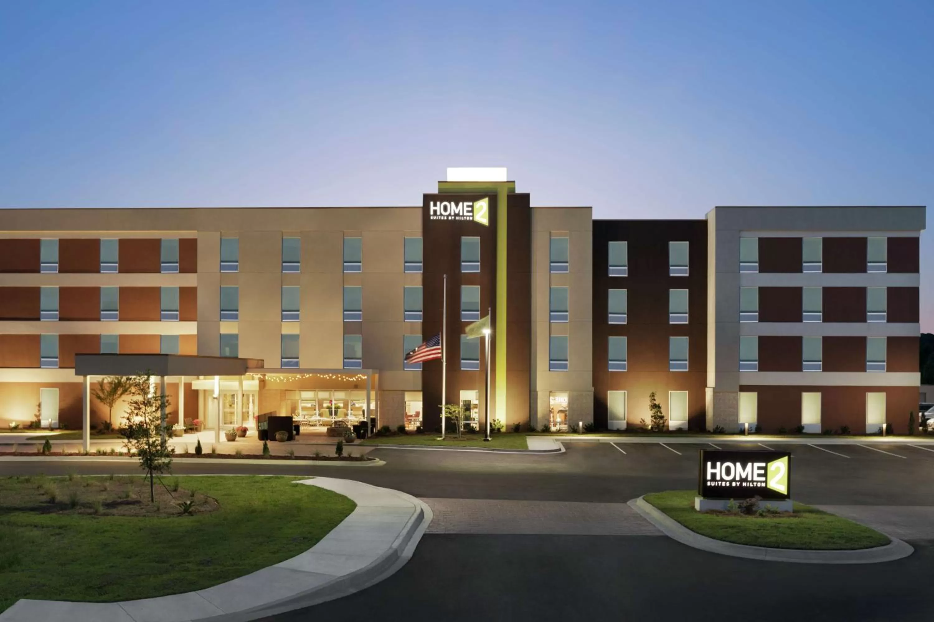 Property building in Home2 Suites By Hilton Savannah Airport