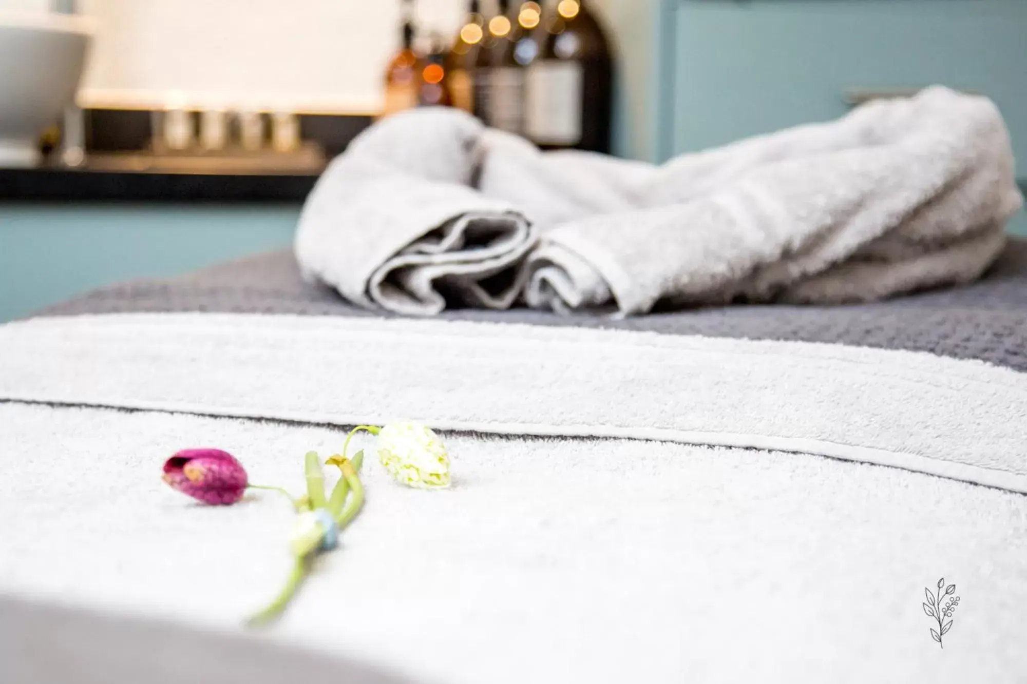 Massage, Bed in Cricklade House Hotel, Sure Hotel Collection by Best Western