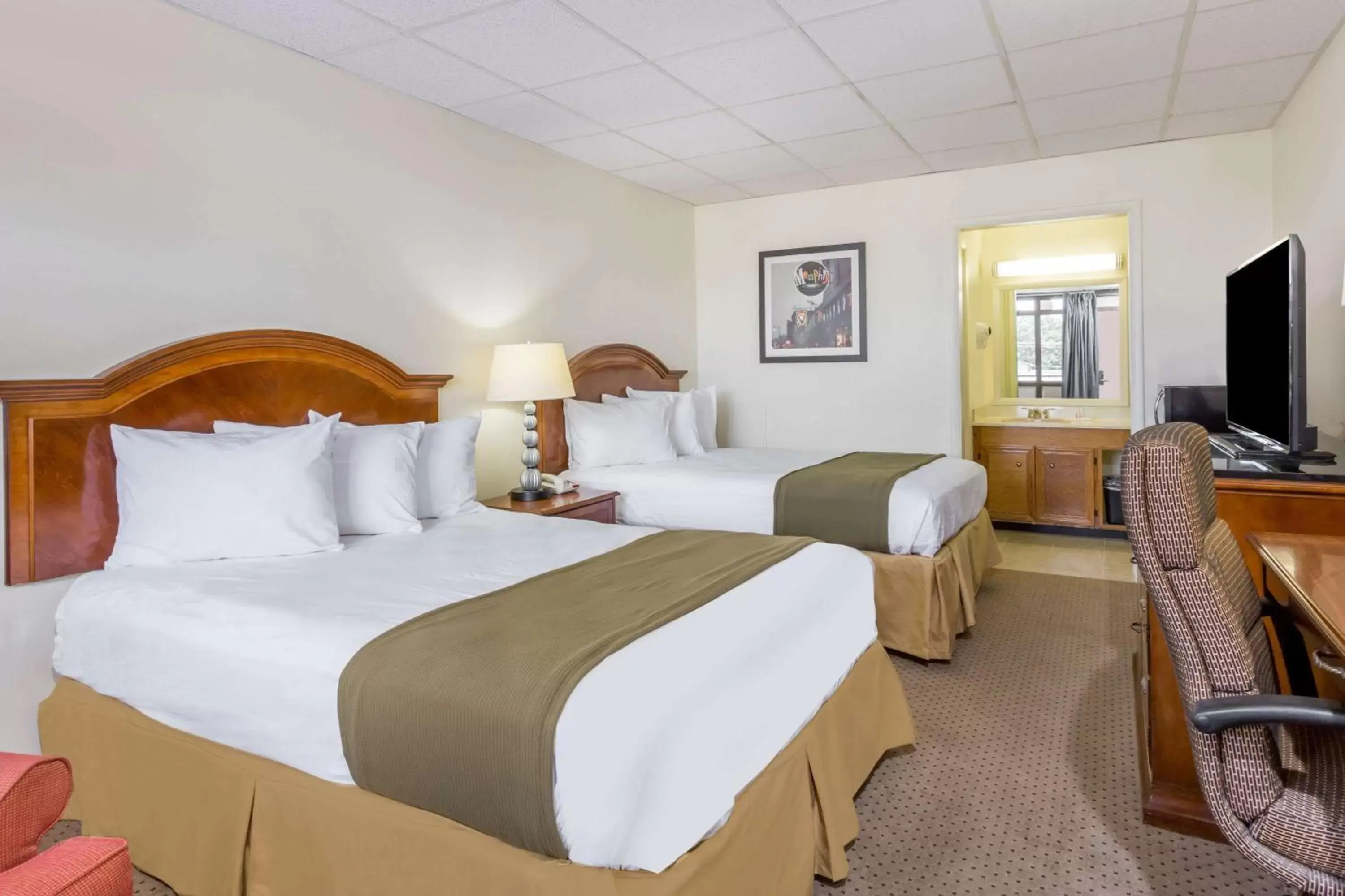 Photo of the whole room in Days Inn by Wyndham Bedford