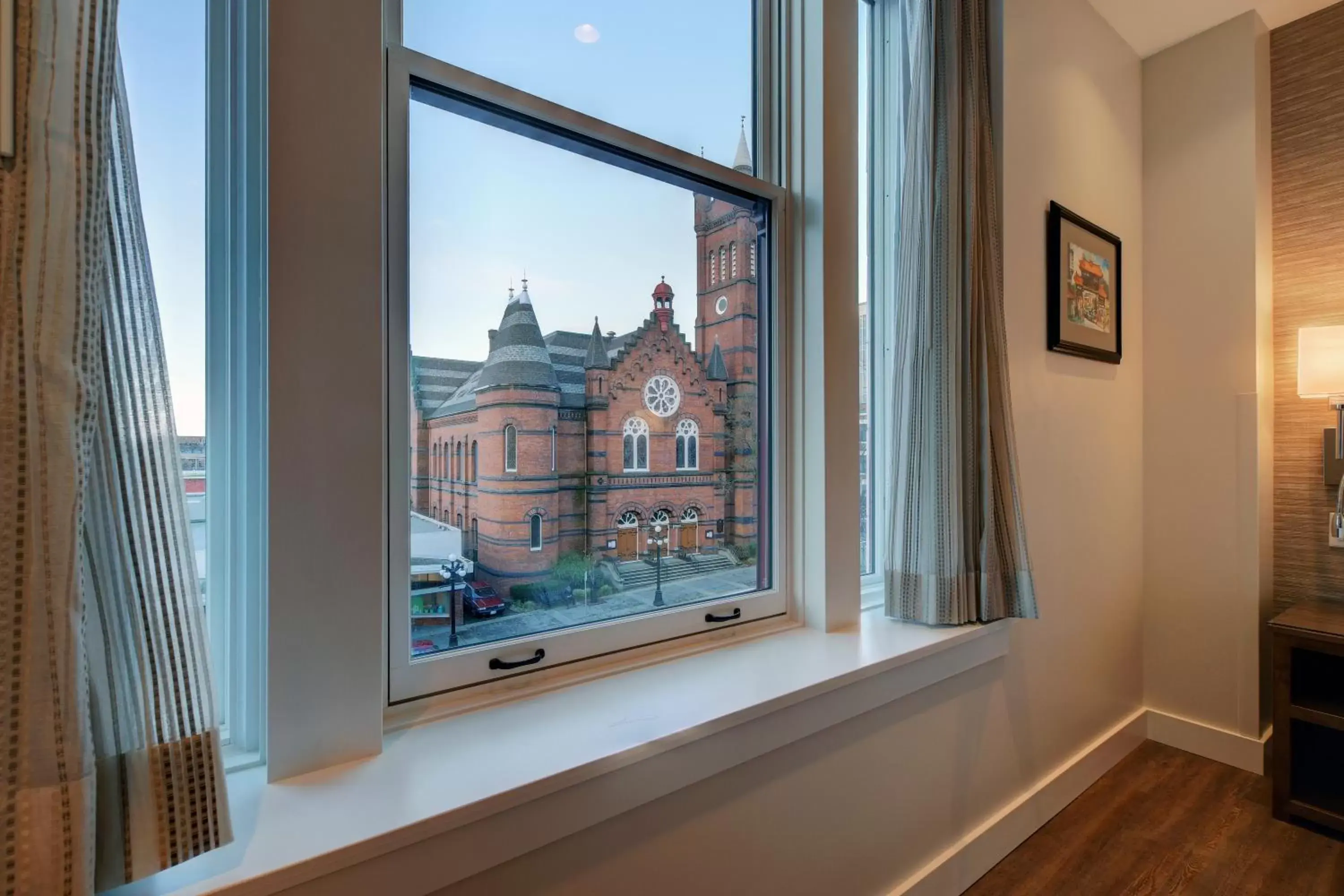 View (from property/room), Nearby Landmark in Strathcona Hotel