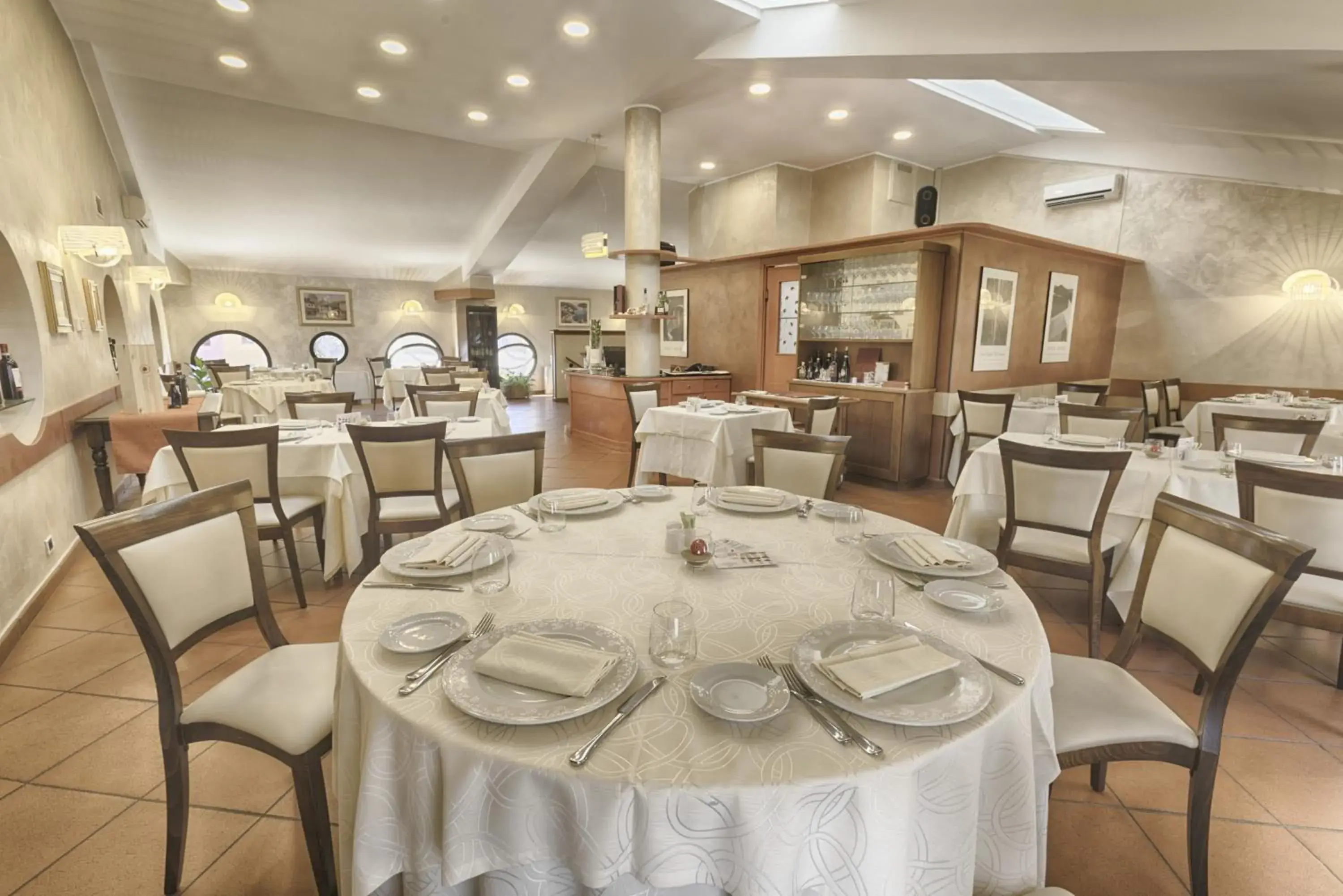 Restaurant/Places to Eat in Hotel Il Vigneto