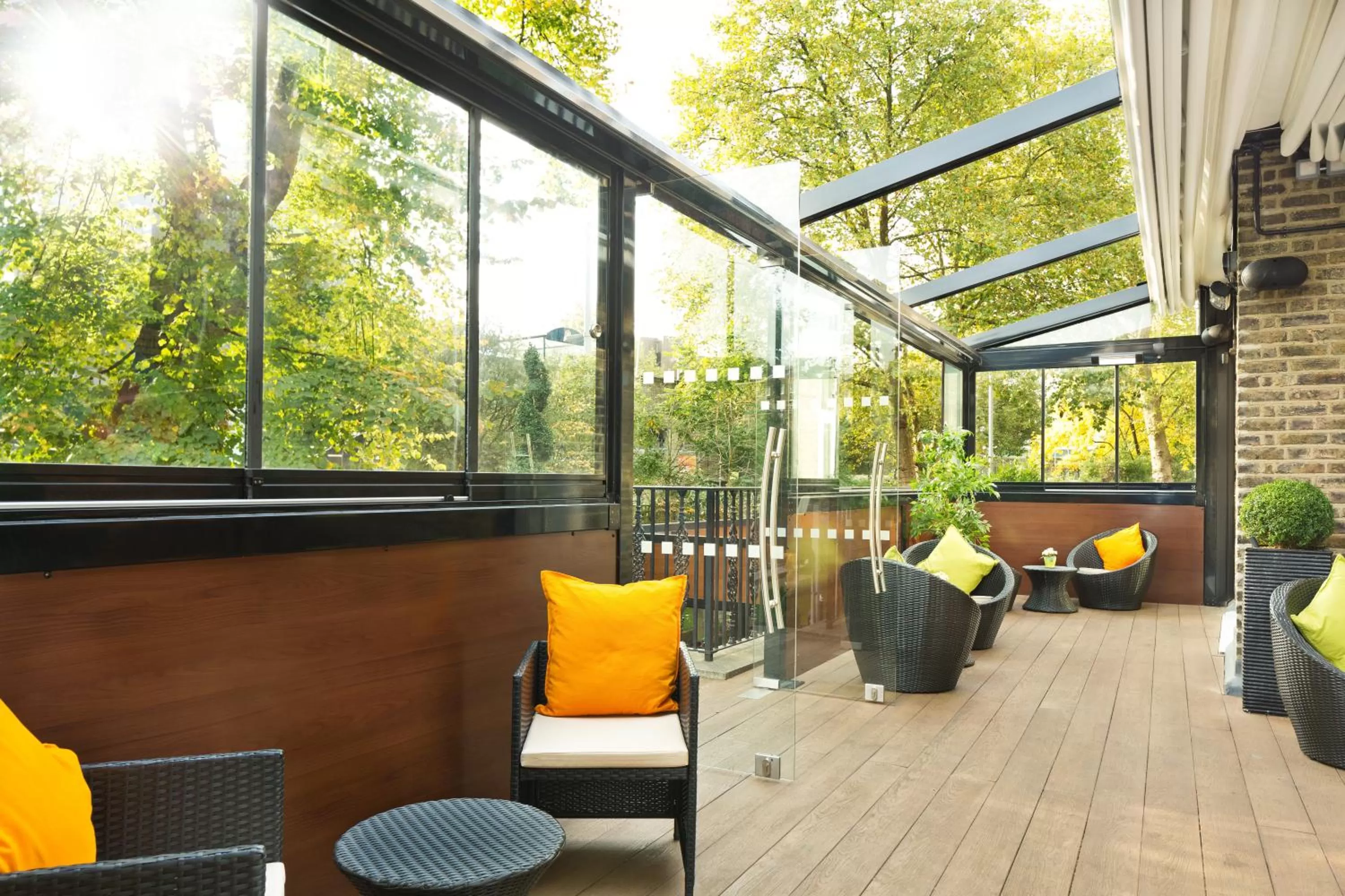 Patio in The Park City Grand Plaza Kensington Hotel