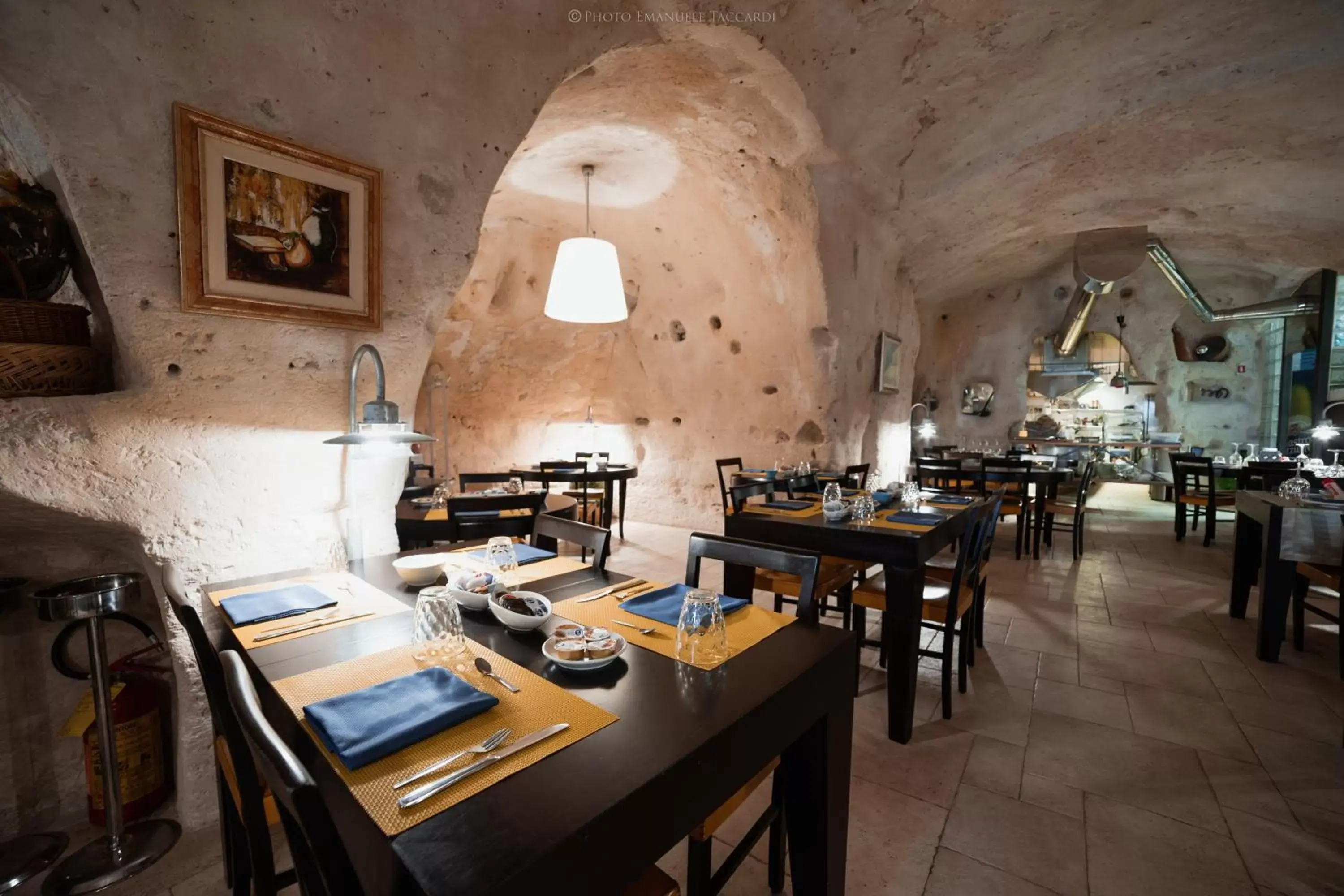 Restaurant/Places to Eat in Residence San Pietro Barisano