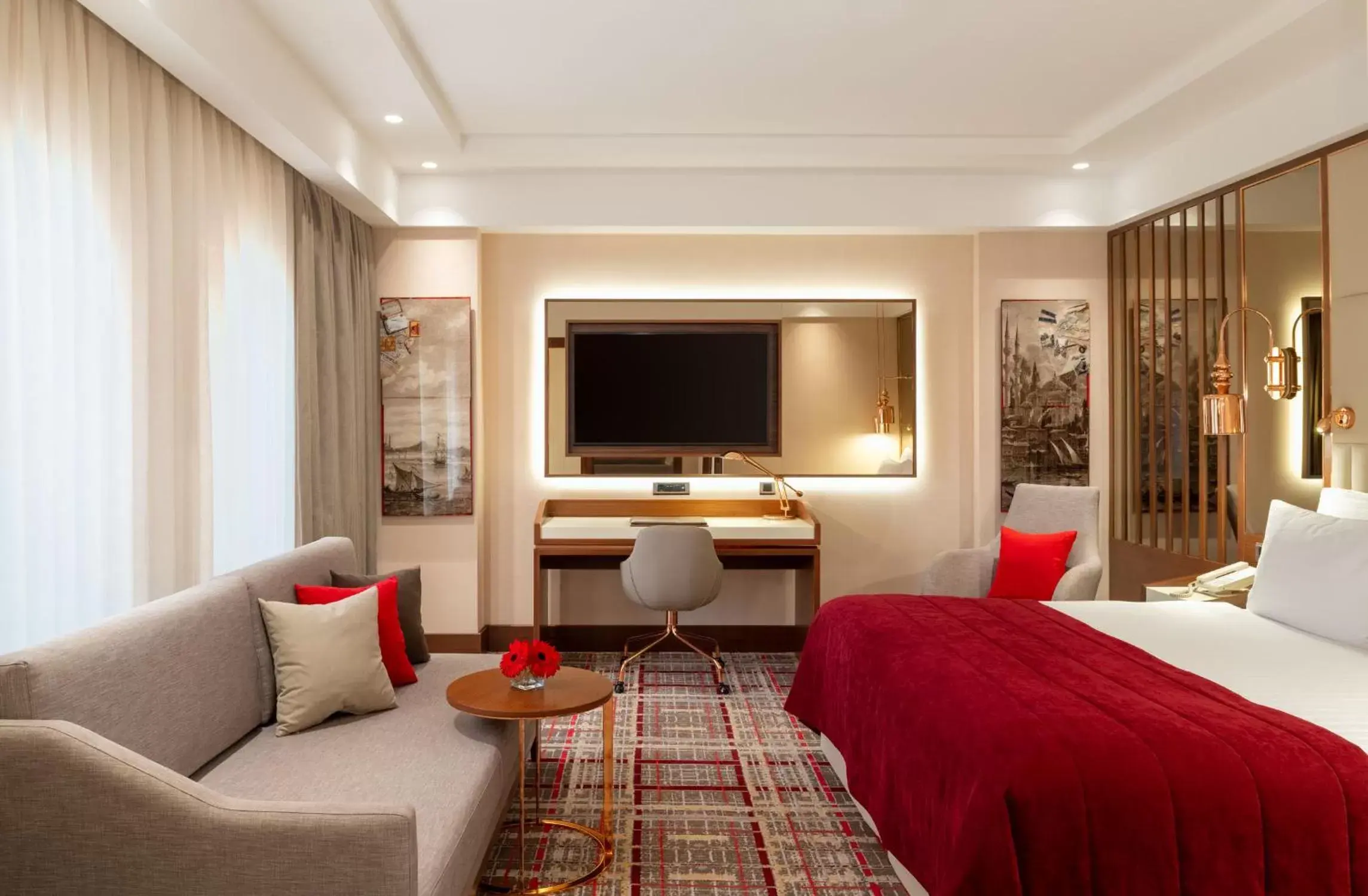 Bedroom, TV/Entertainment Center in Mövenpick Hotel Istanbul Asia Airport