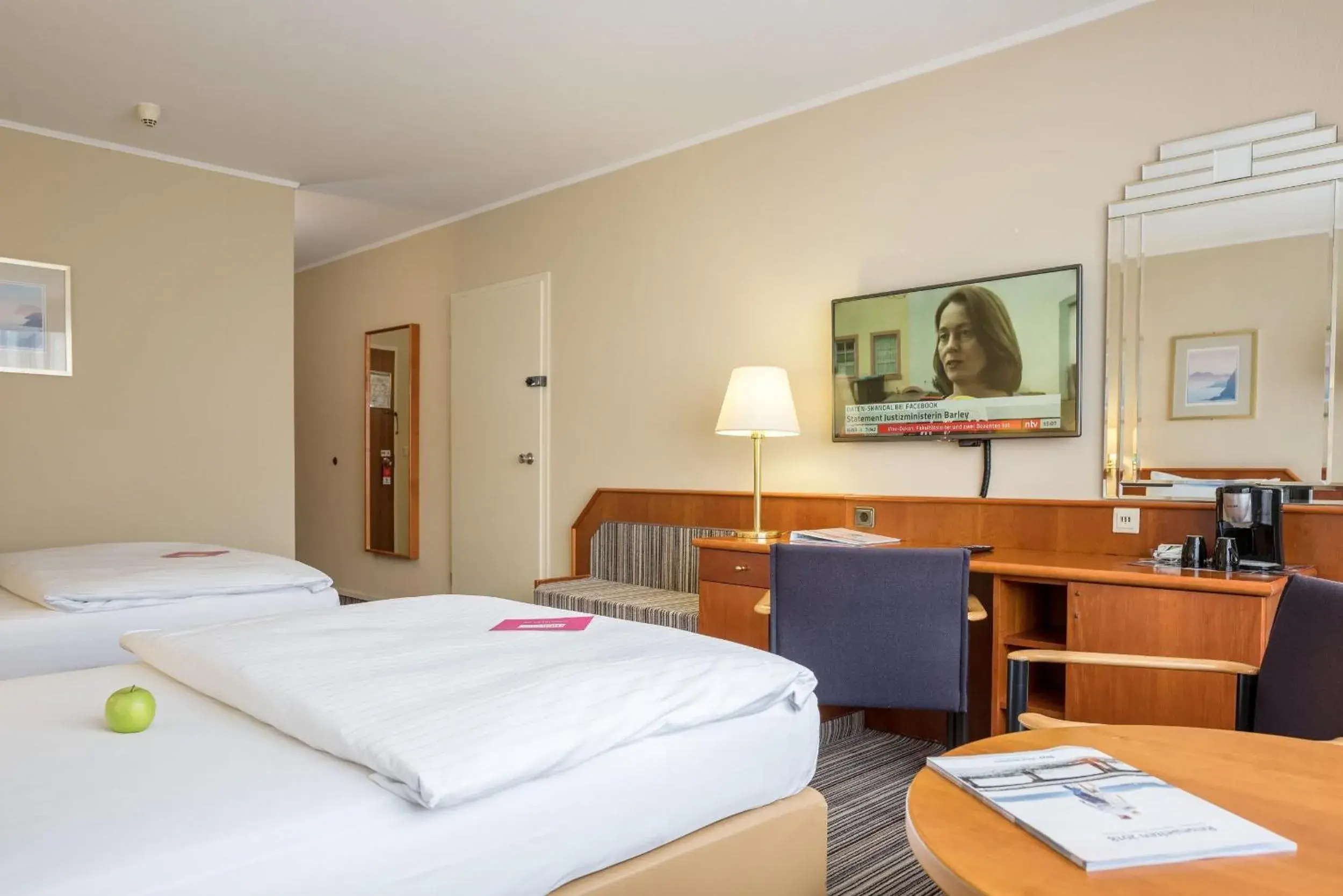 Standard Double/ Twin Room in Leoso Hotel Leverkusen Standard Double/ Twin Room in Leoso Hotel Leverkusen