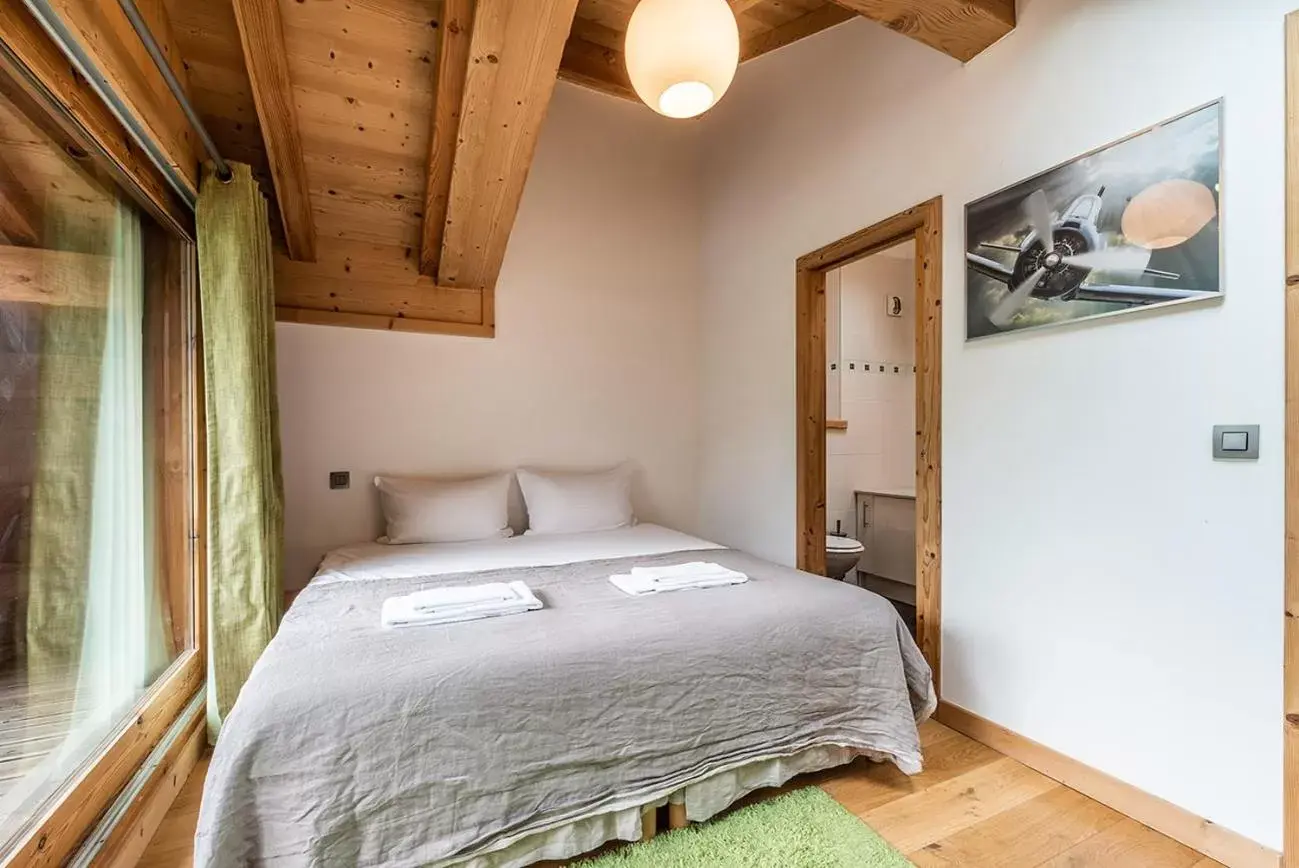 Bed in Eden Hotel, Apartments and Chalet Chamonix Les Praz