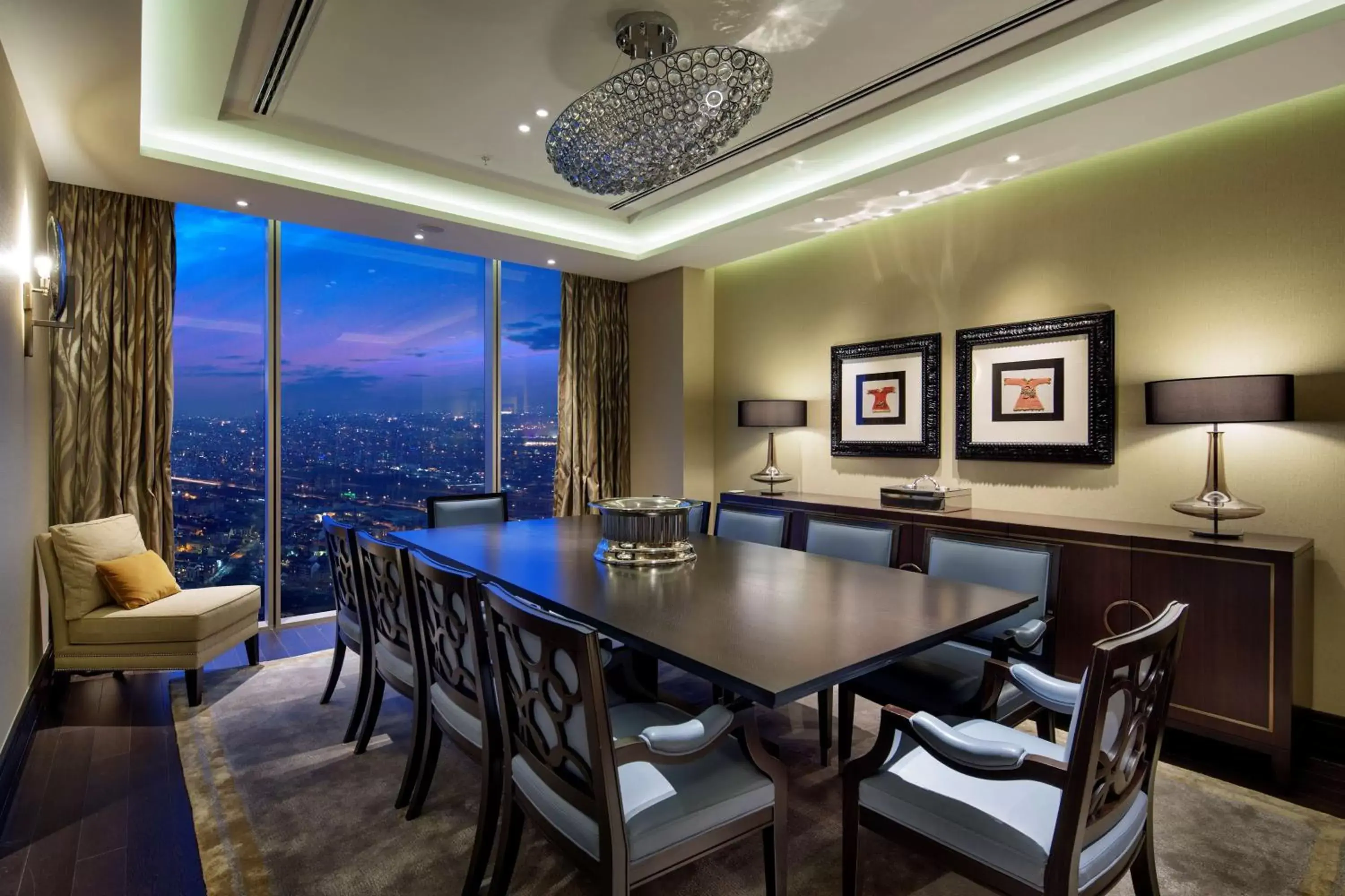 Living room in Hilton Istanbul Bomonti