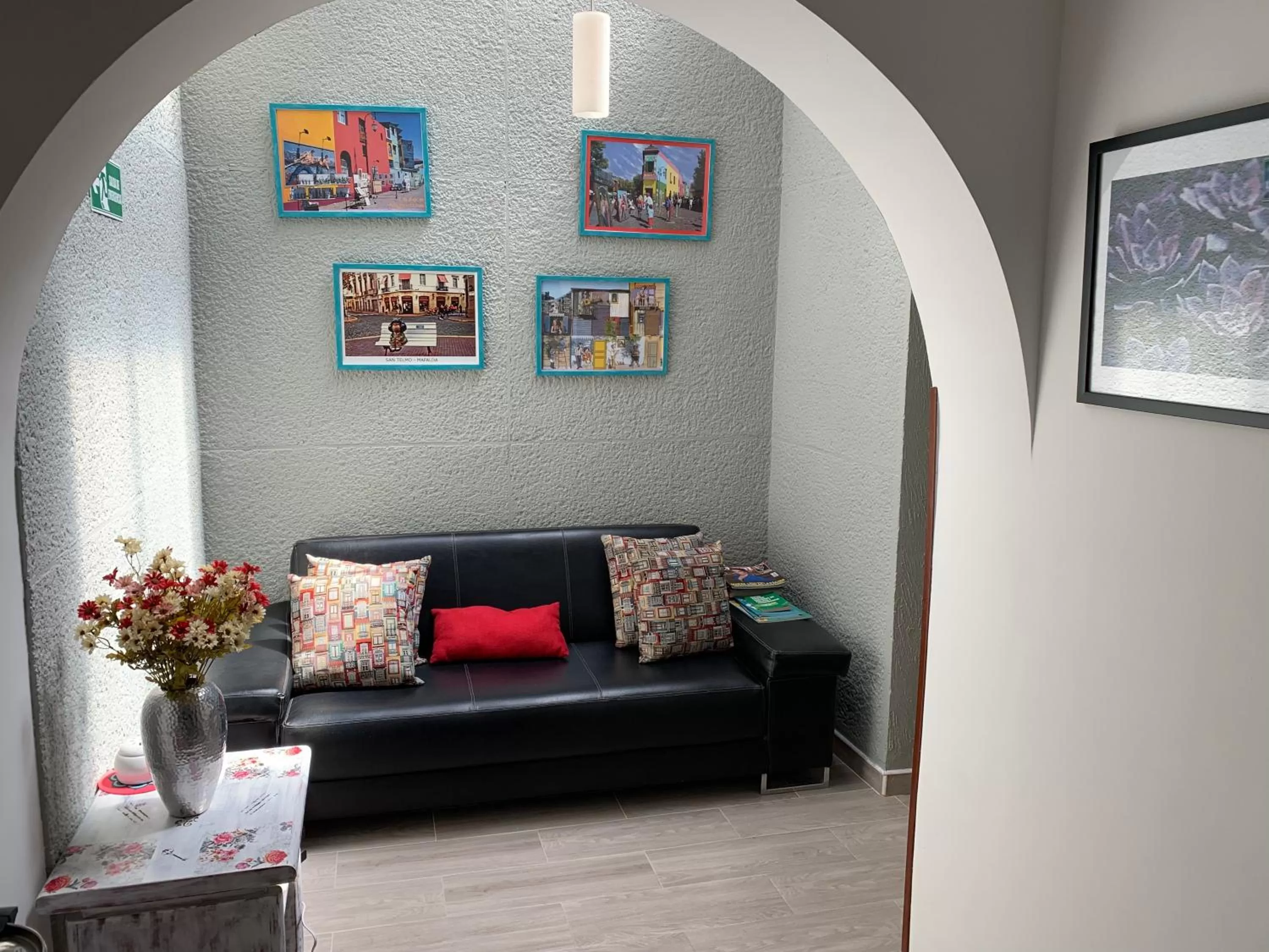 Living room in Hotel Maceo 55 - Colonial Inn