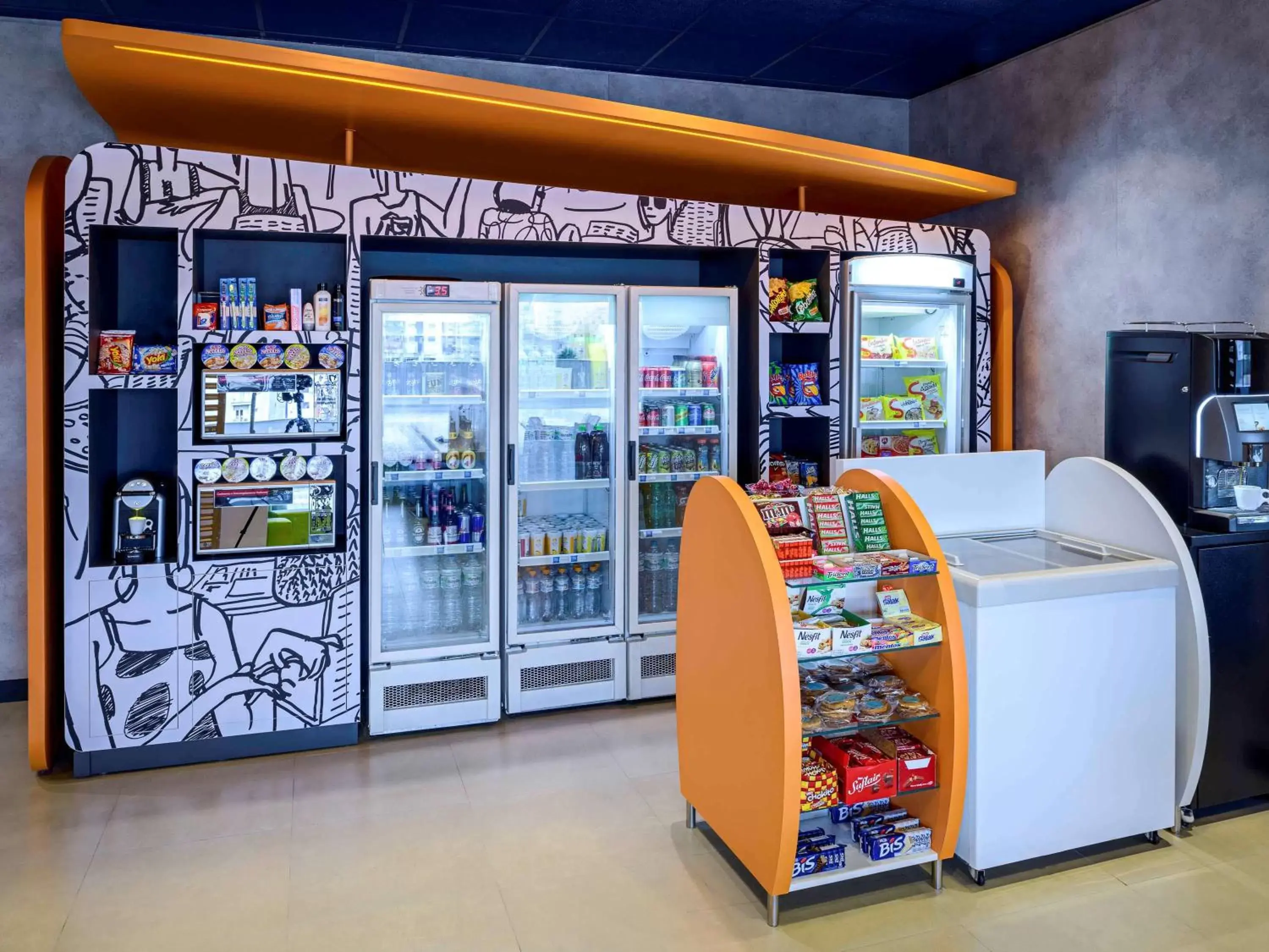 Lounge or bar in ibis budget Sorocaba