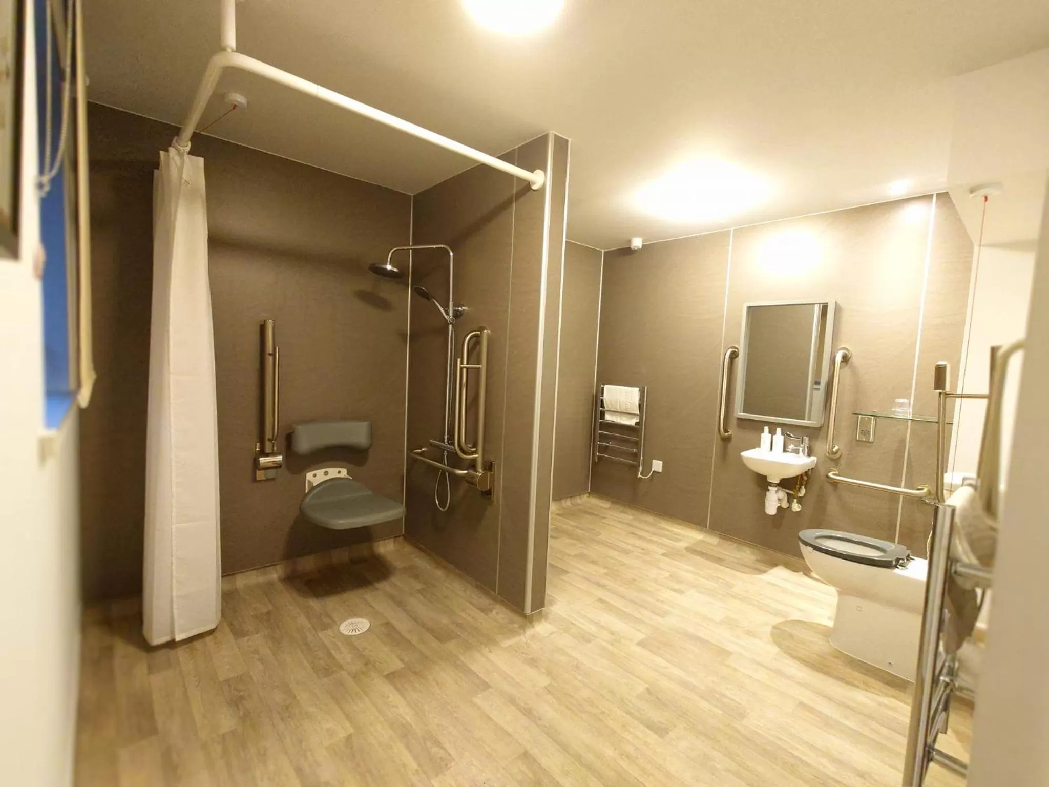 Bathroom in Caledonian Hotel 'A Bespoke Hotel’