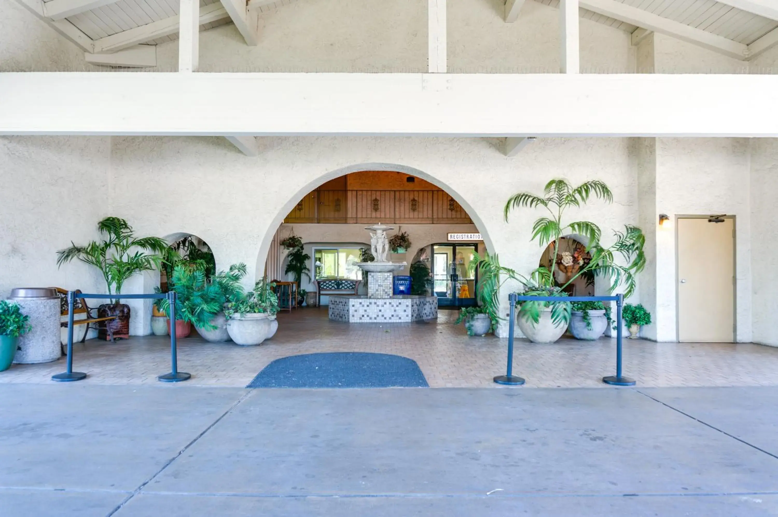 Facade/entrance in California Suites Hotel