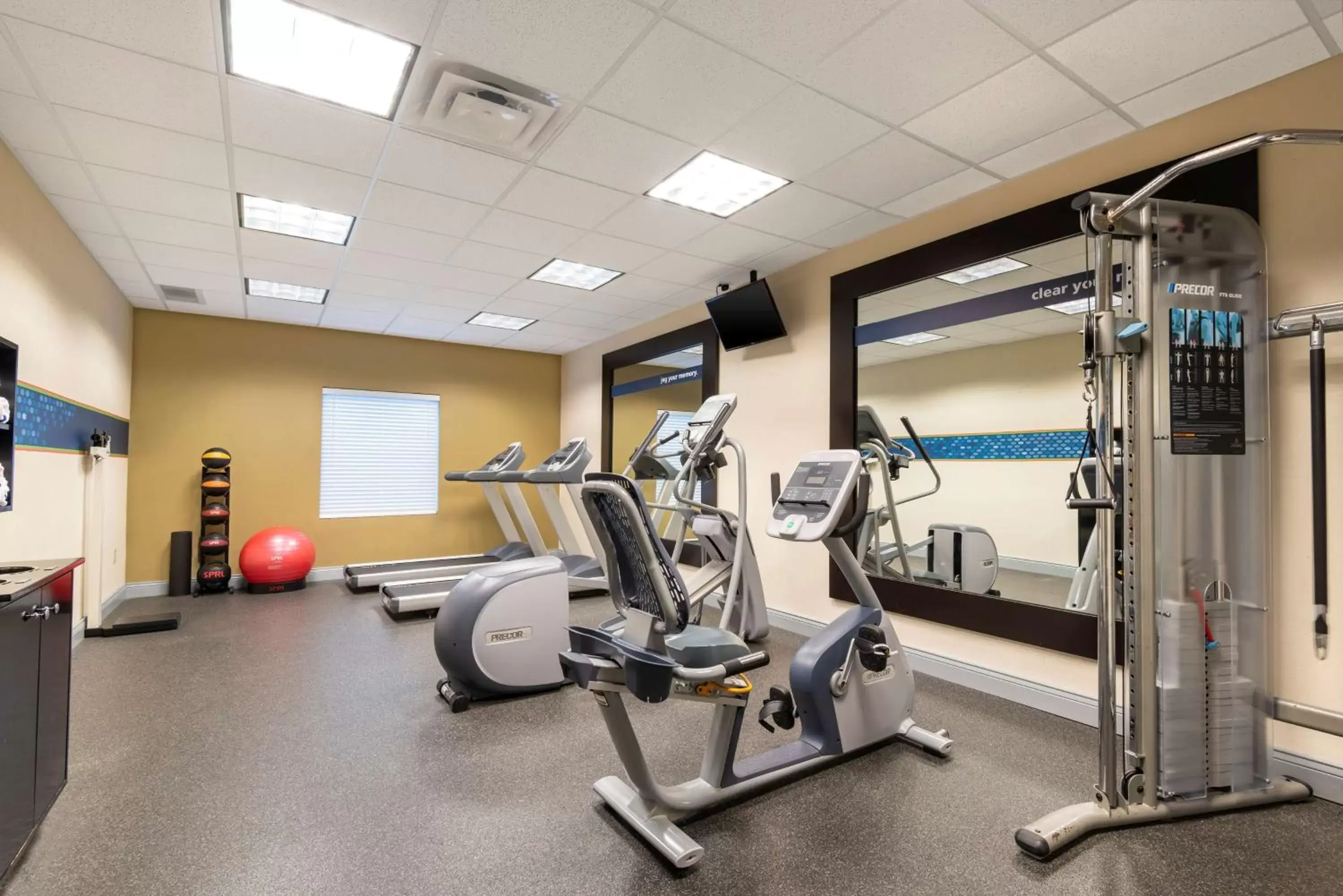 Fitness centre/facilities, Fitness Center/Facilities in Hampton Inn & Suites Fort Myers-Colonial Boulevard