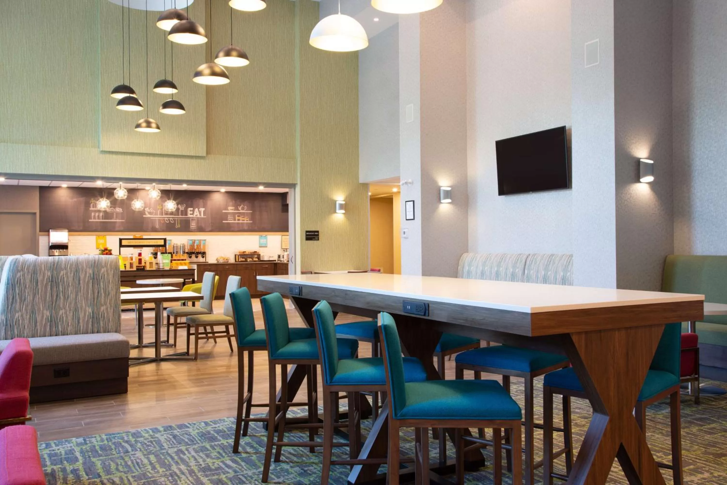 Lobby or reception in Hampton Inn & Suites Edmonton St. Albert, Ab