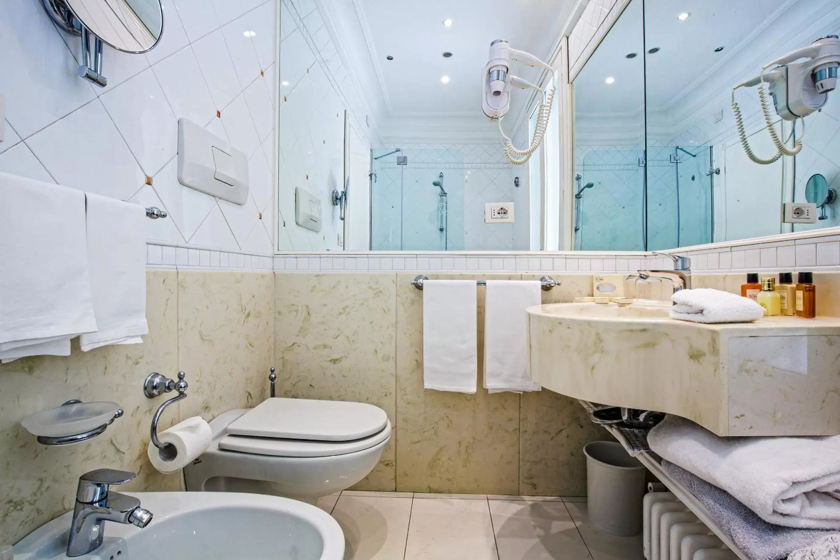 Bathroom in Grand Hotel Des Bains