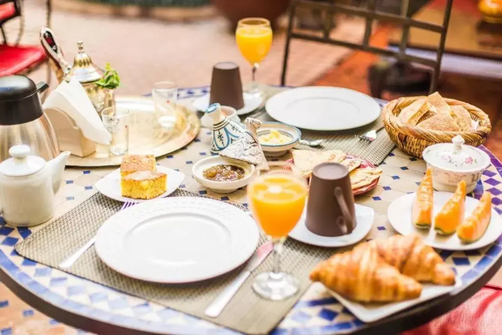 Breakfast in Riad Le Jardin de Lea, Suites & Spa