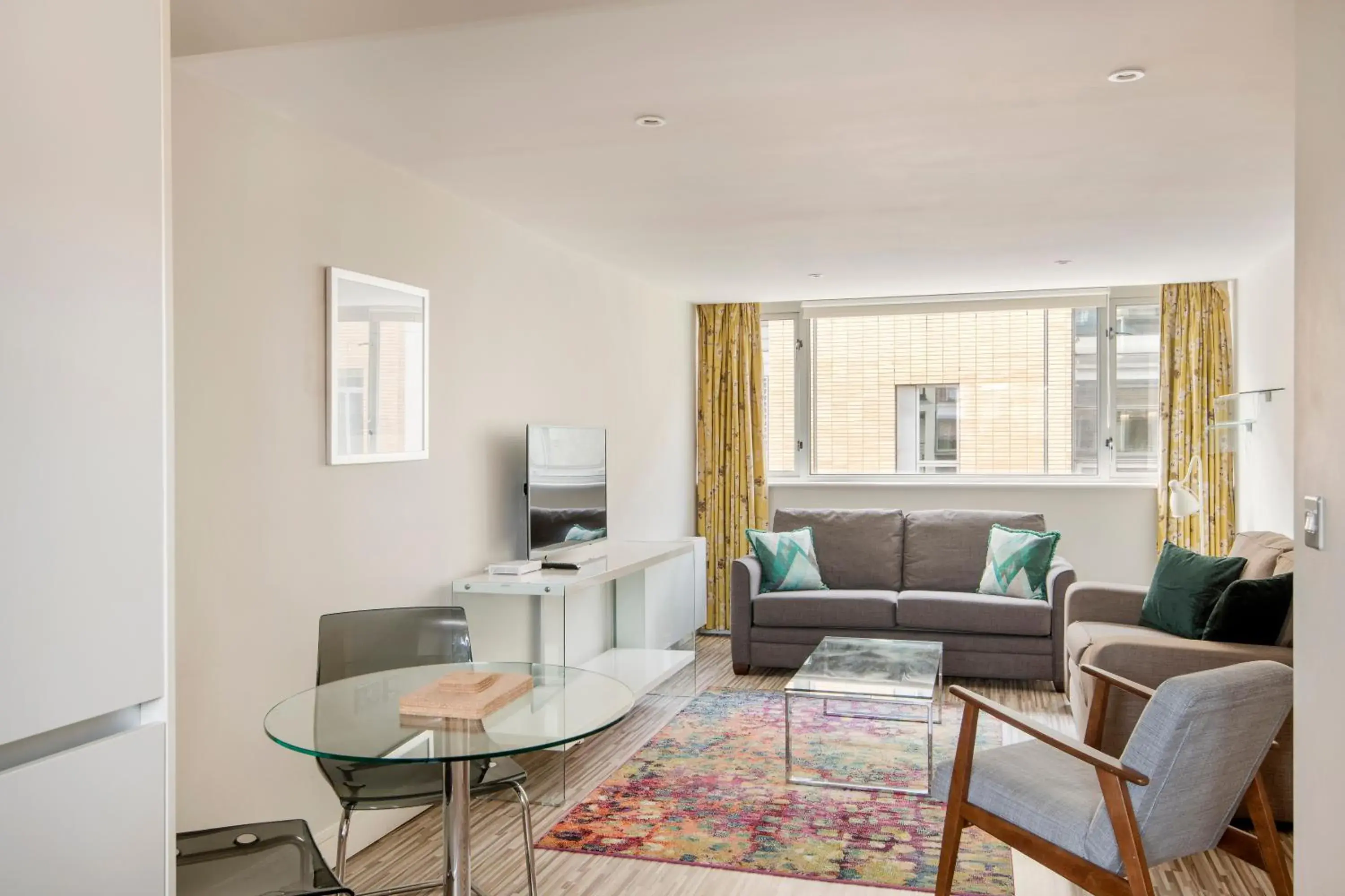 Living room, Seating Area in SACO Holborn – Lamb’s Conduit St