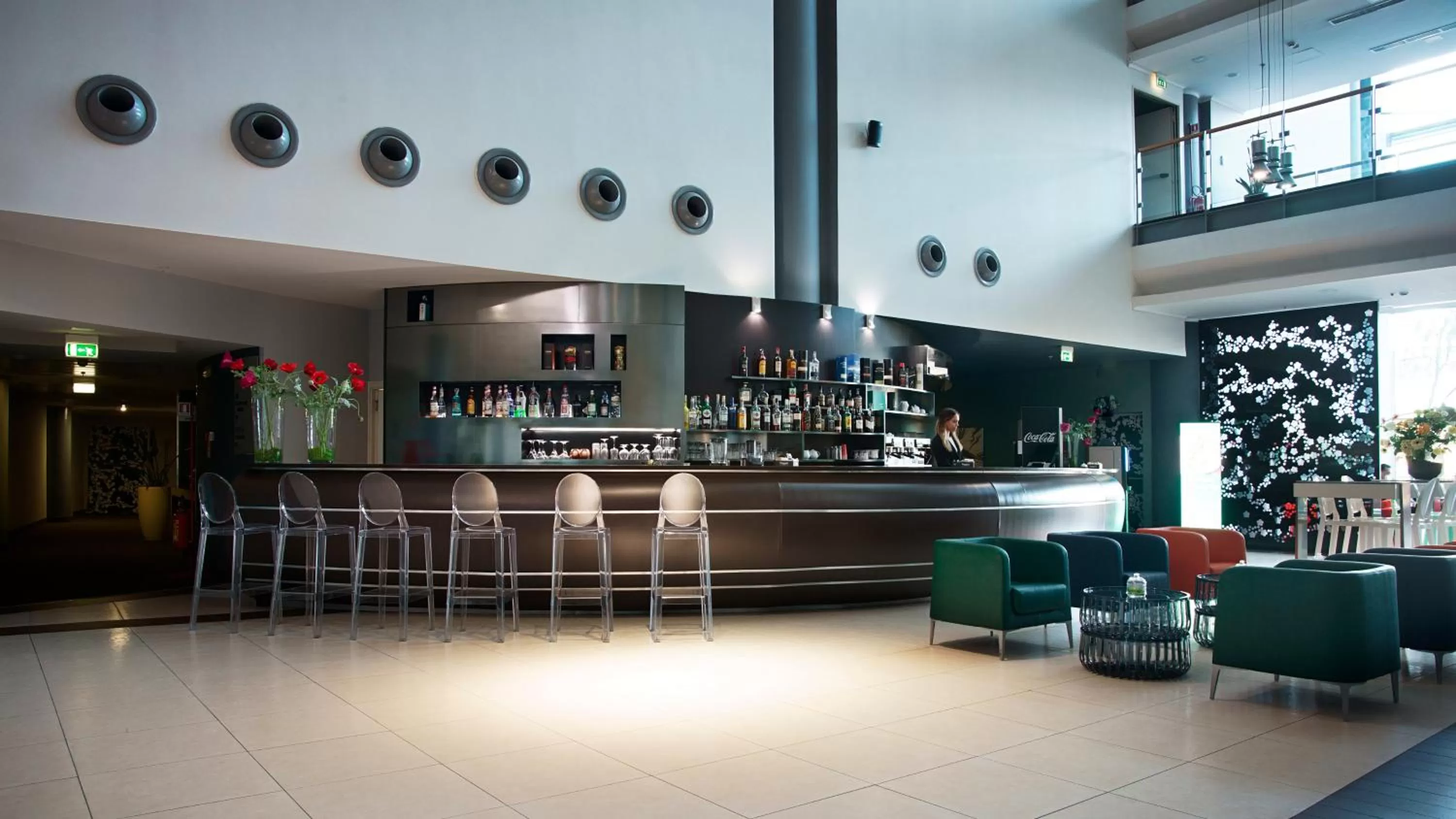 Lounge or bar in Holiday Inn Nola - Naples Vulcano Buono, an IHG Hotel