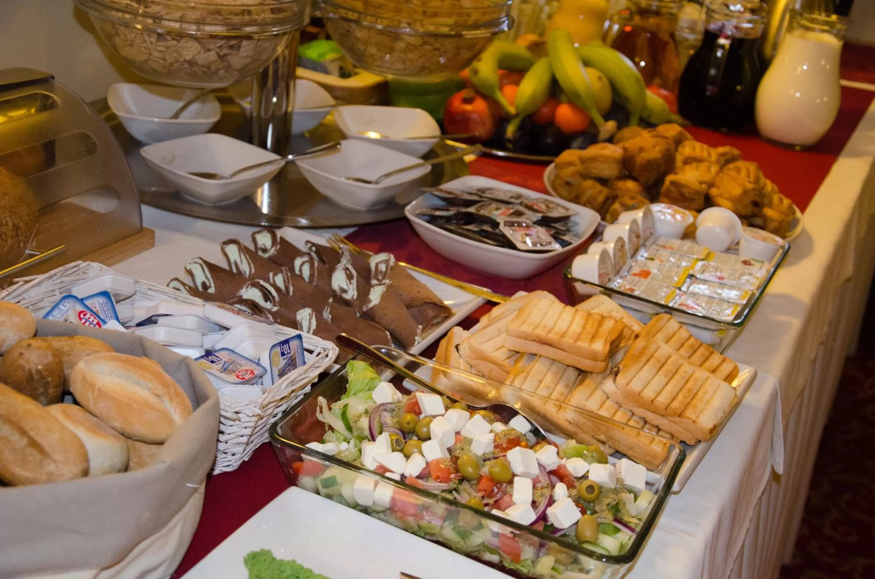 Food and drinks in Hotel Royal