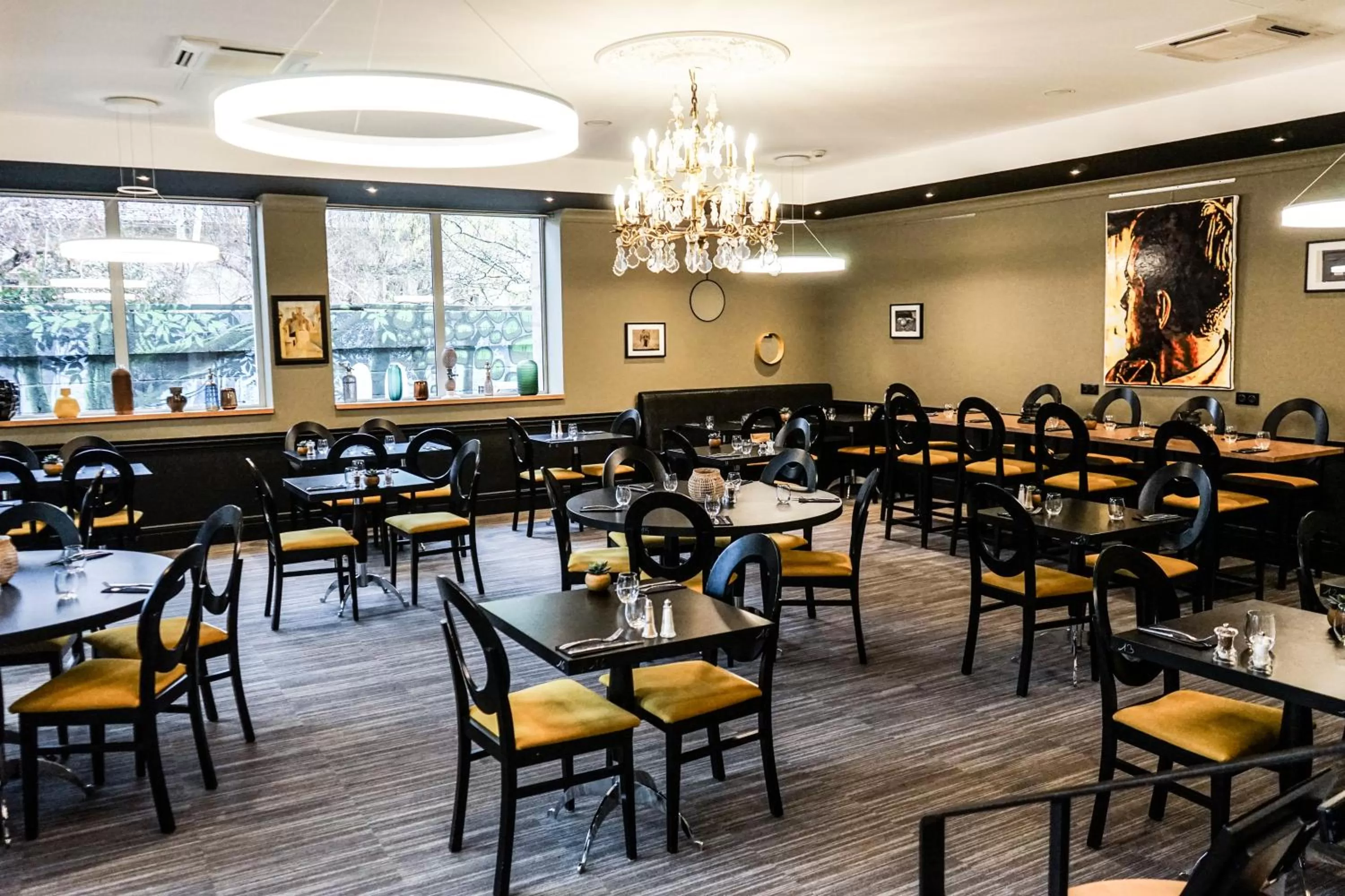 Restaurant/places to eat in Grand Hôtel Brive