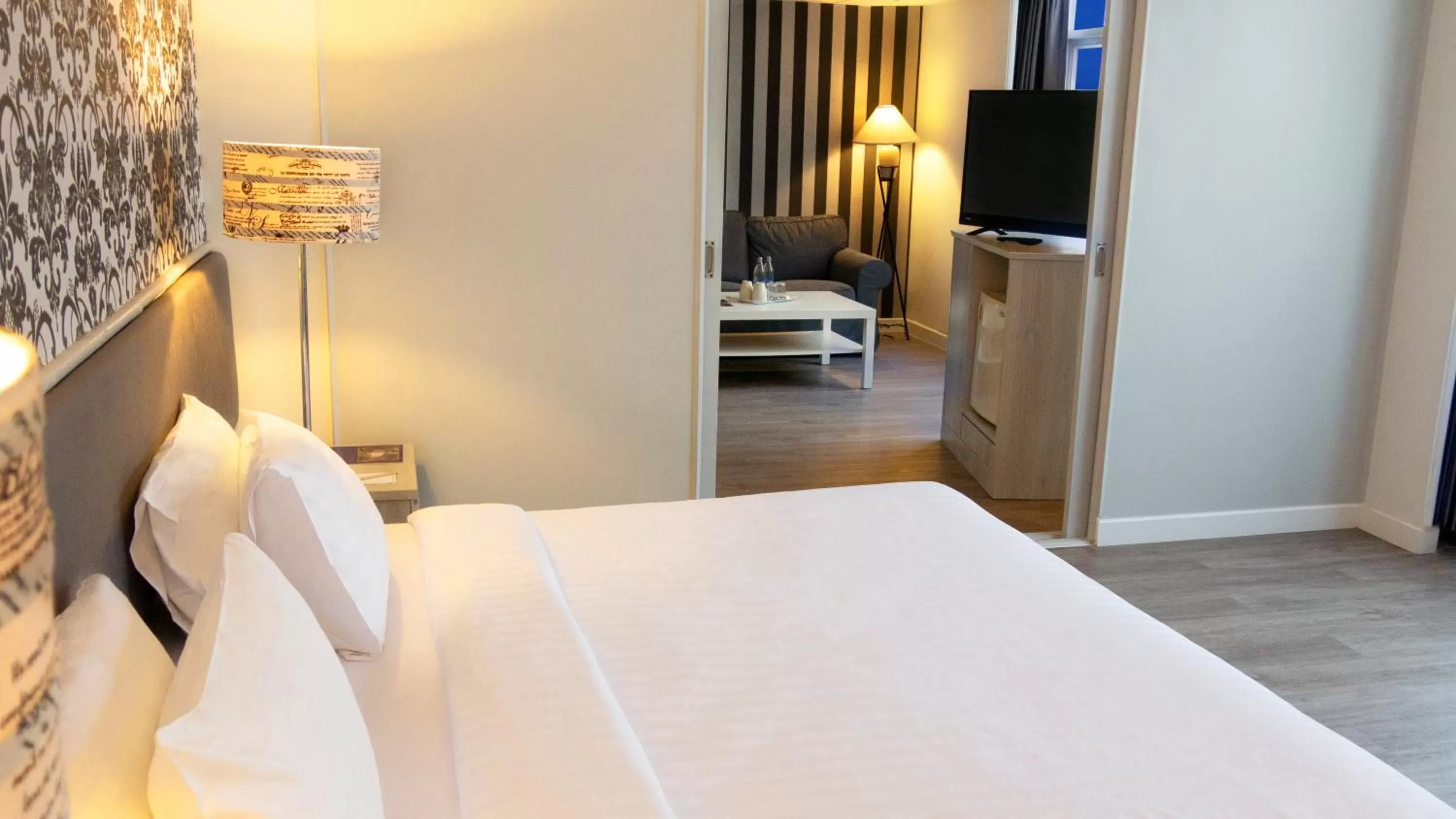 Bed in Trang Hotel Bangkok - SHA Plus