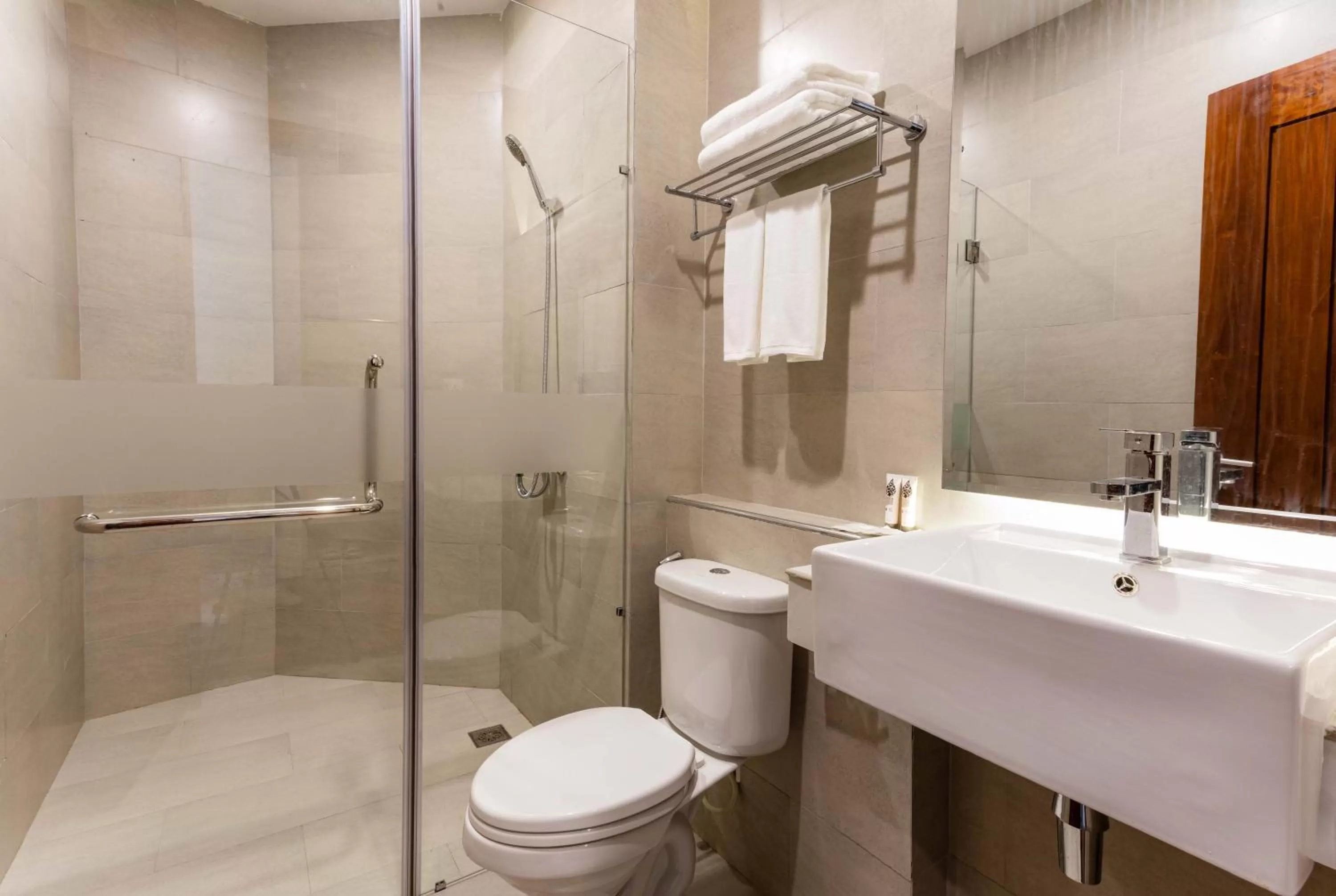 Superior Double Room - single occupancy in Joli Hotel