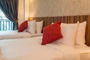 Bed in The Home Hotel SHA
