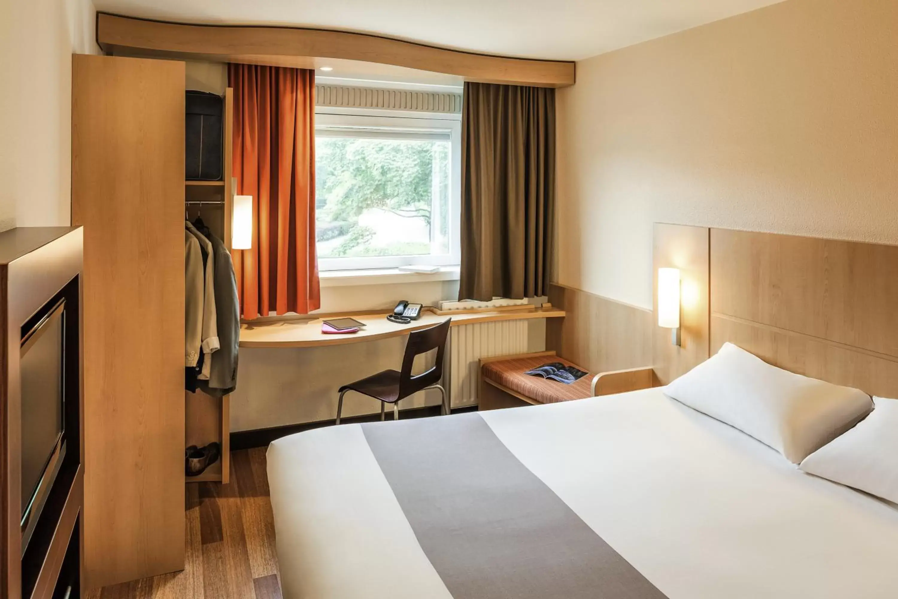 Bed in ibis Liège Seraing Bed in ibis Liège Seraing