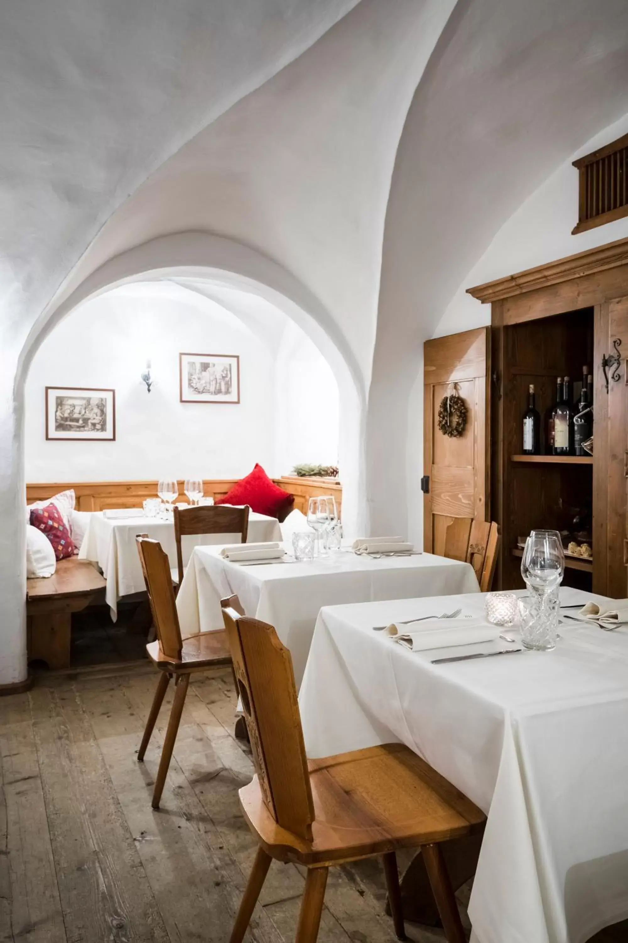 Restaurant/Places to Eat in Corso am Graben